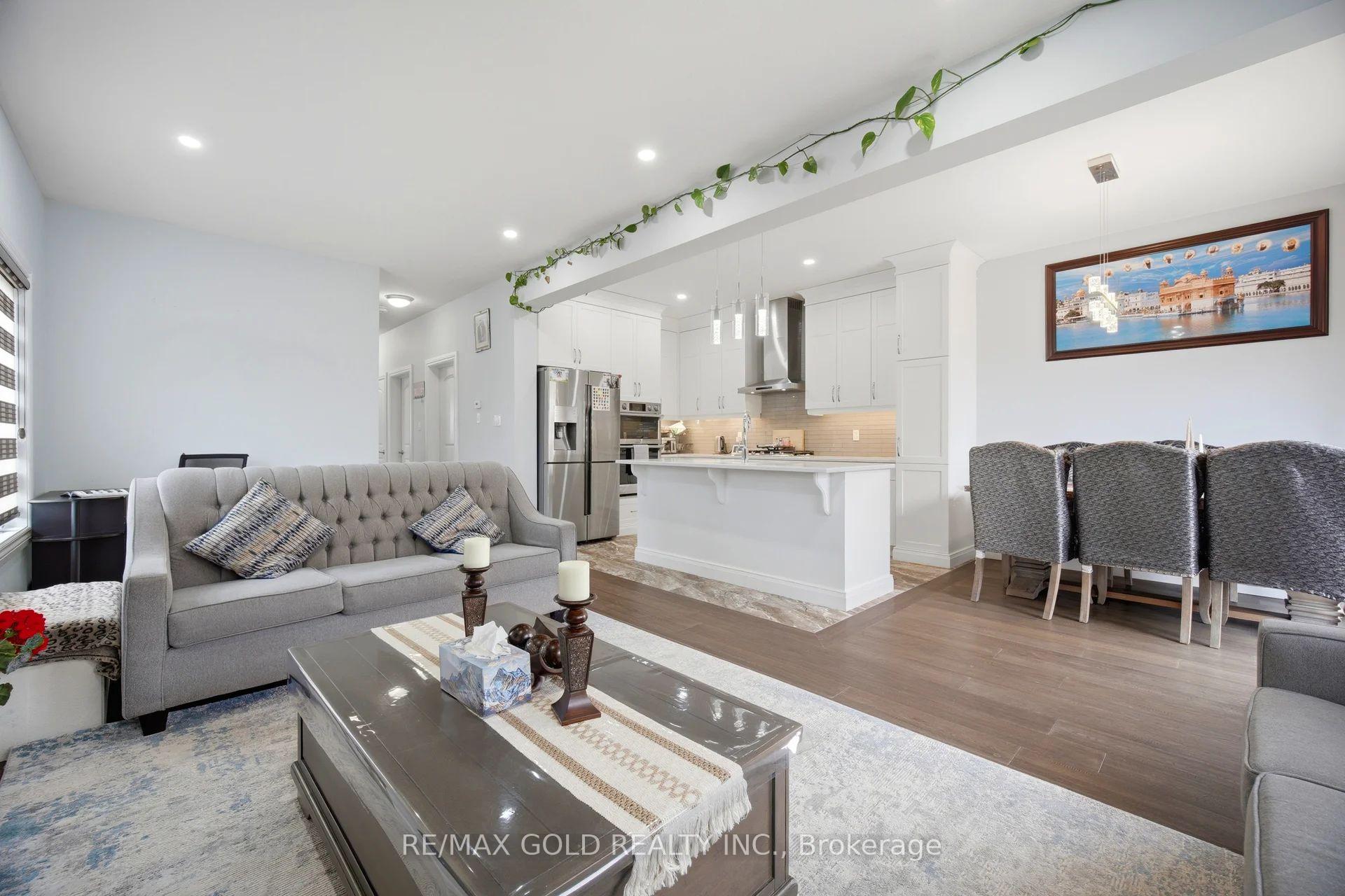Photo 14 of 2439 Daisy Bend, London, South U — HOMEH