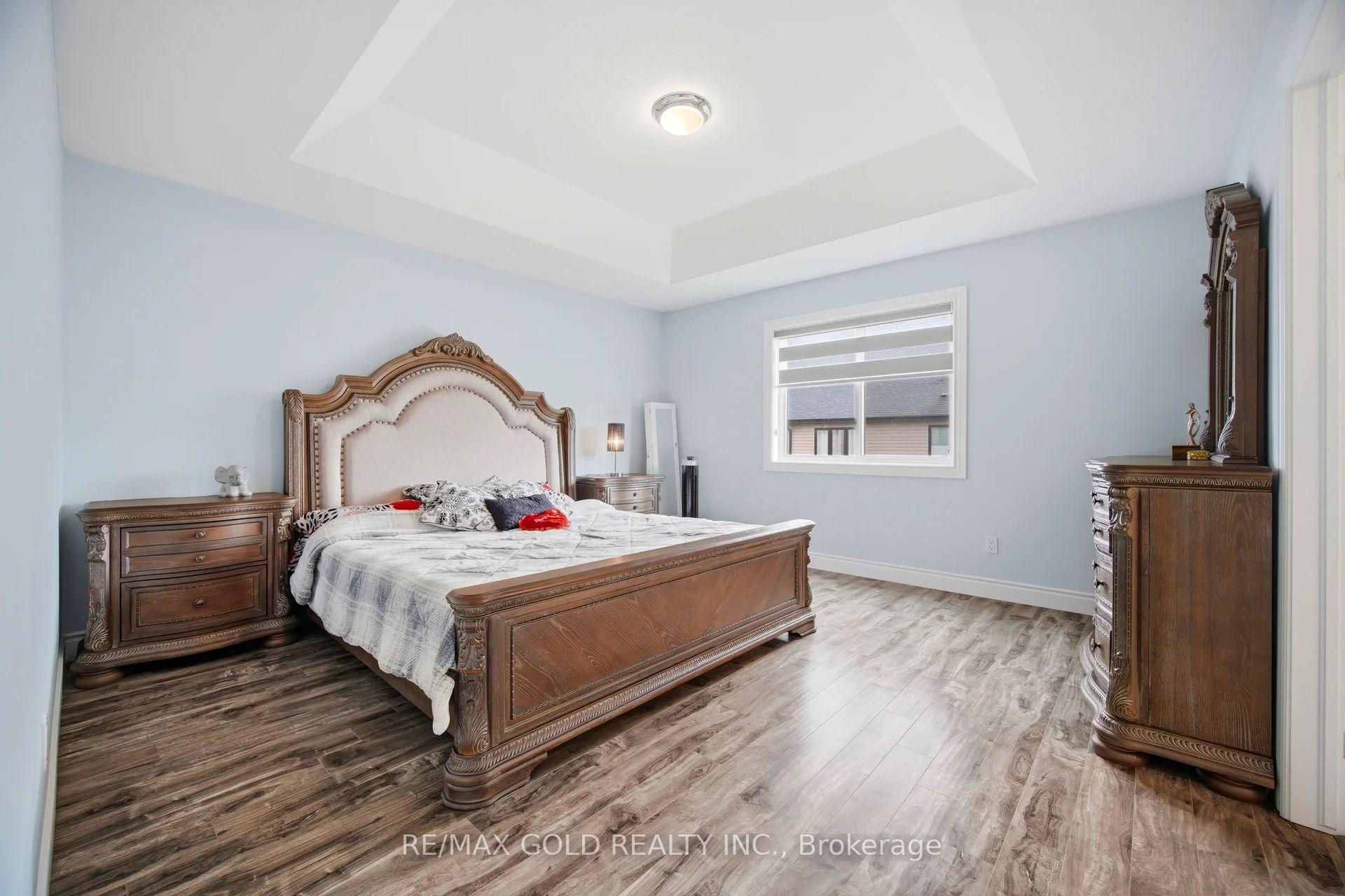 Photo 17 of 2439 Daisy Bend, London, South U — HOMEH