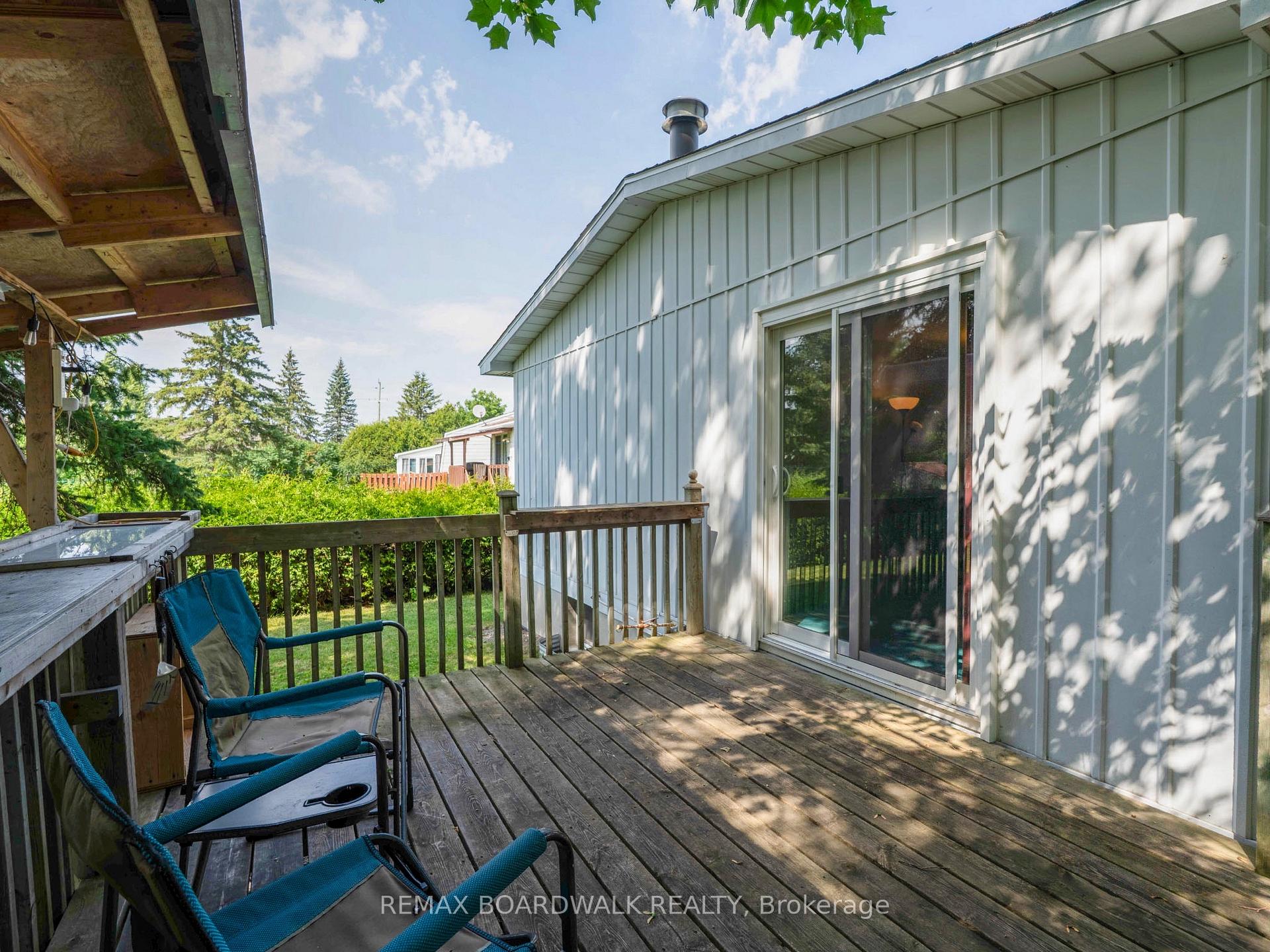 Photo 6 of 5 Laurentian Pl, Arnprior, Arnprior — HOMEH