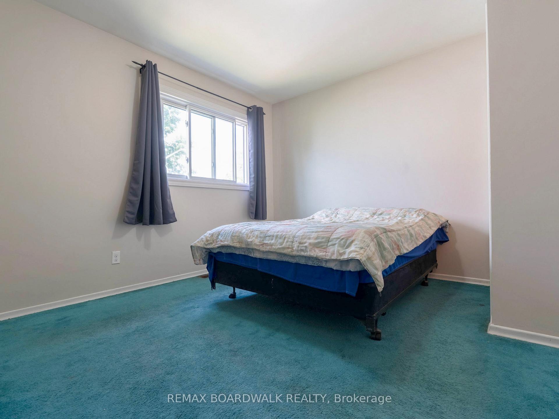 Photo 13 of 5 Laurentian Pl, Arnprior, Arnprior — HOMEH