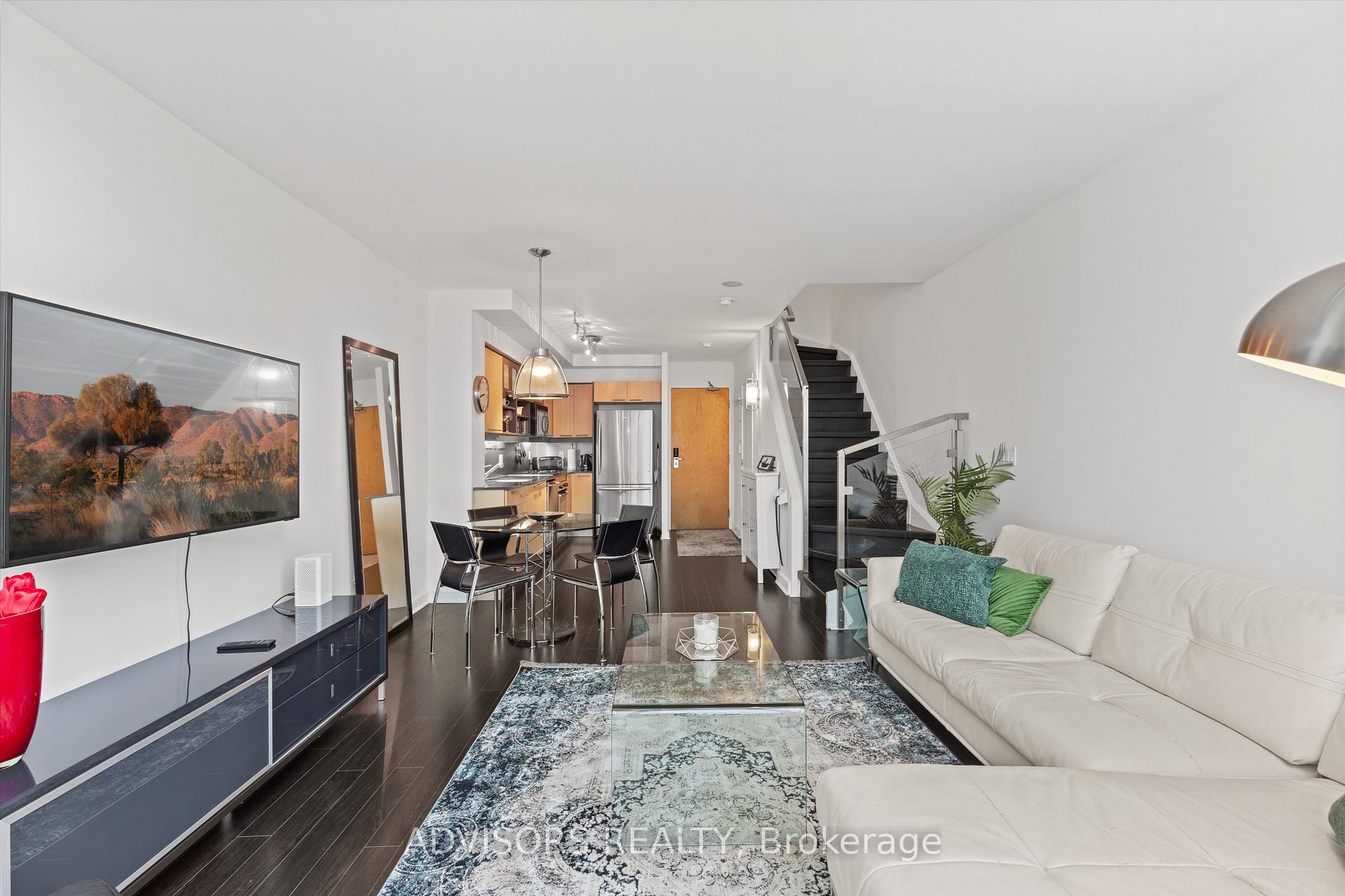 Photo 3 of Unit 930, 36 Blue Jays Way, Toronto, Waterfront Communities — HOMEH