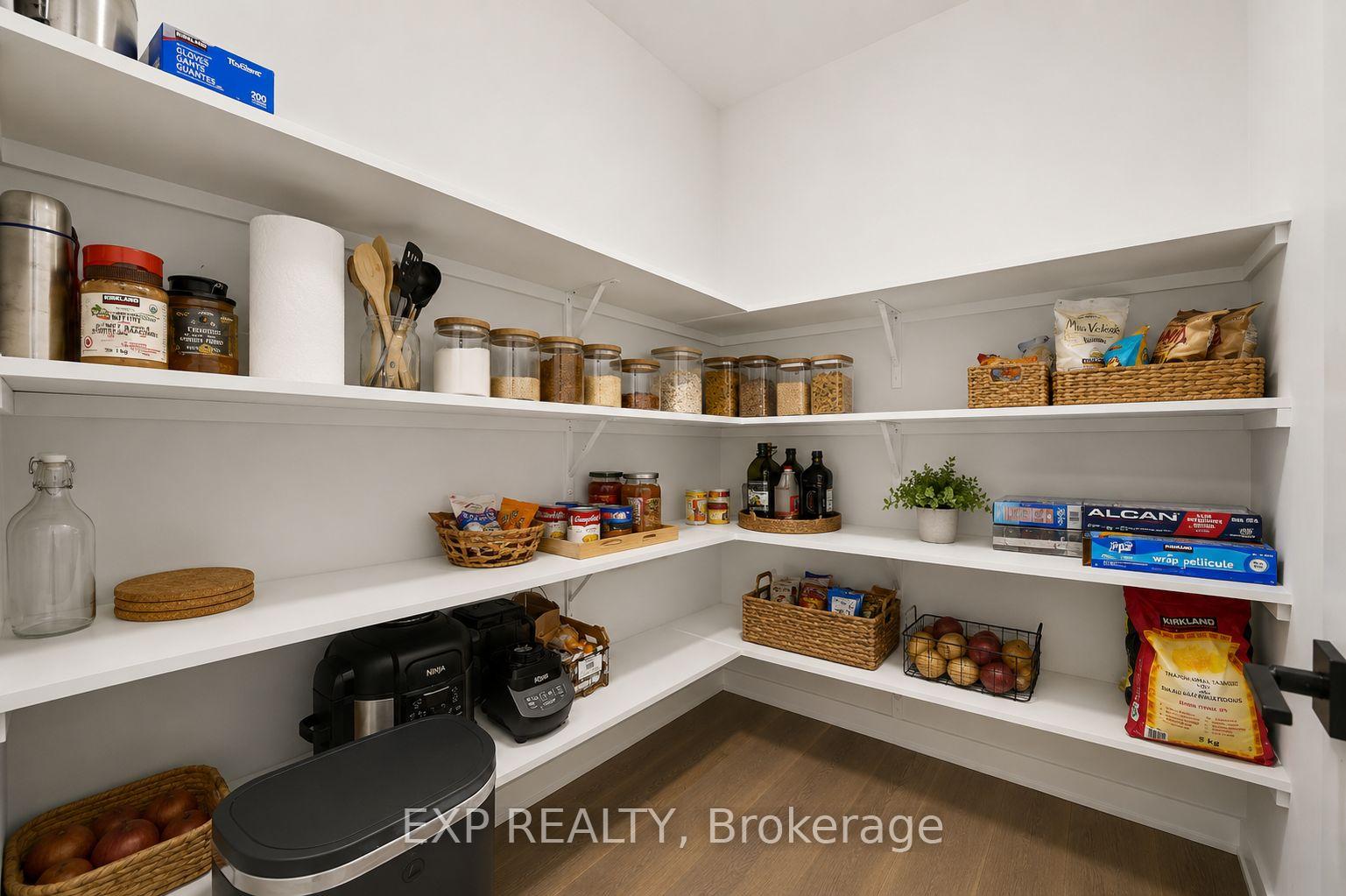 Photo 17 of 818 Crossgate Street, Ottawa, Barrhaven - Stonebridge — HOMEH