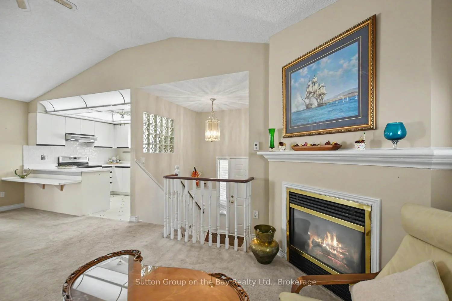 Photo 4 of 6 Donald Crescent, Wasaga Beach — HOMEH