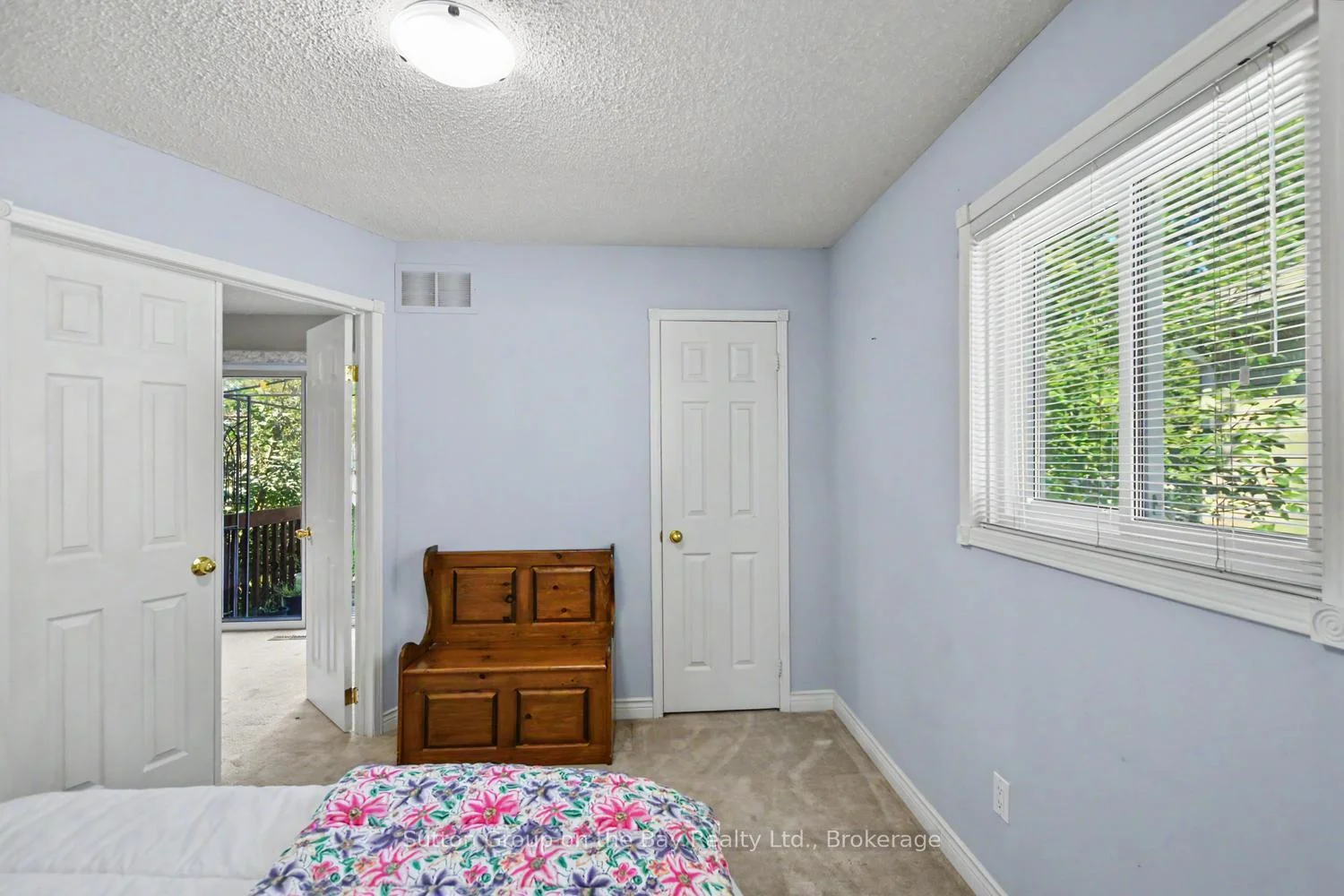 Photo 12 of 6 Donald Crescent, Wasaga Beach — HOMEH