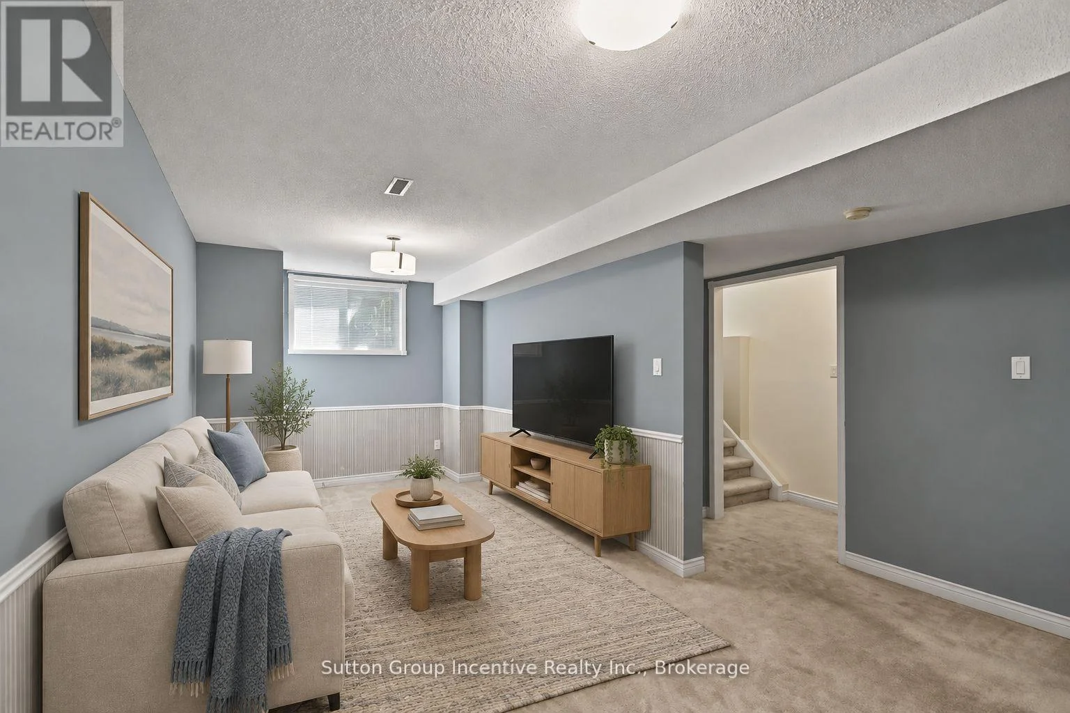 Photo 16 of 6 Donald Crescent, Wasaga Beach — HOMEH