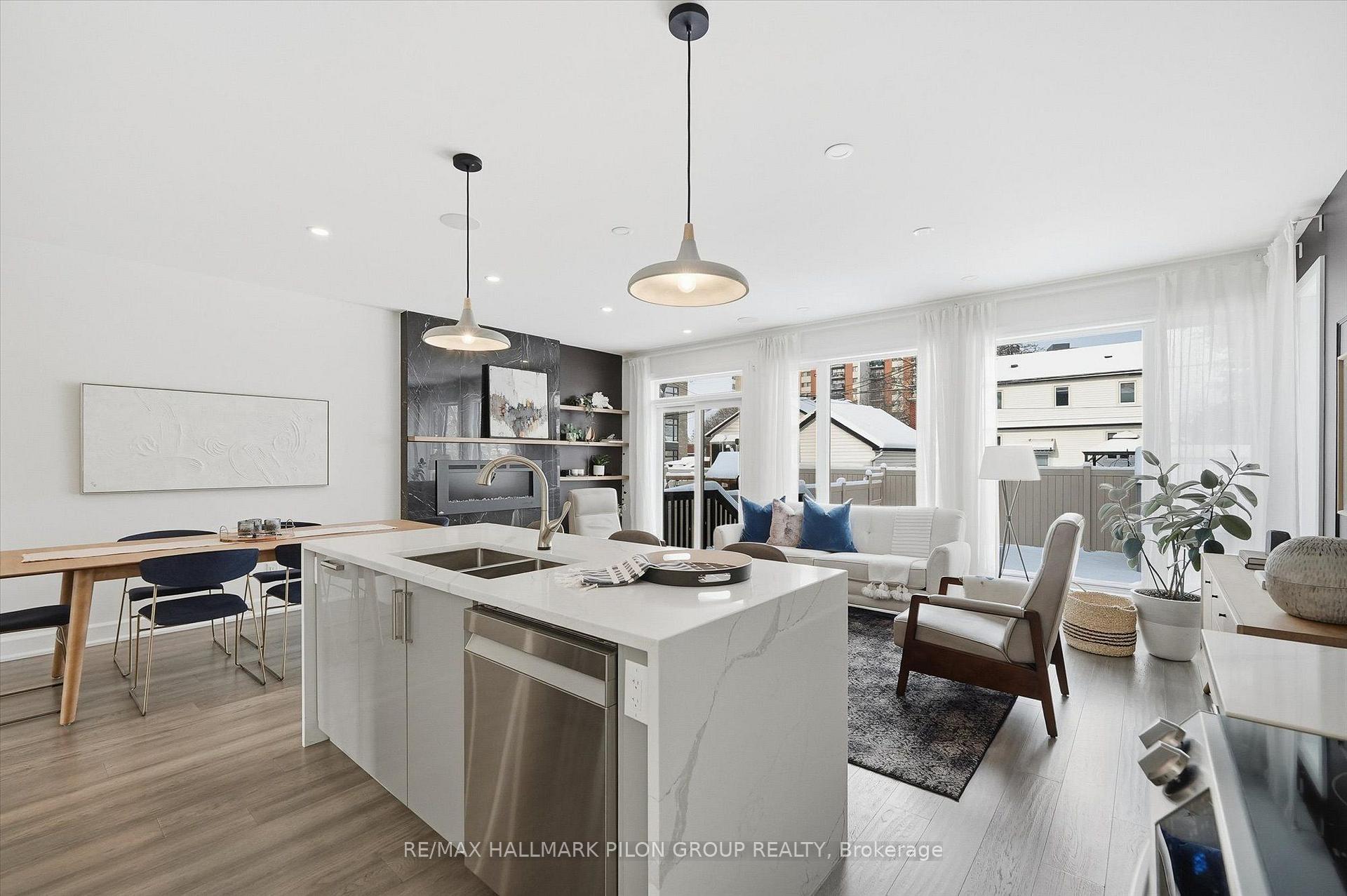 Photo 9 of 559 Mutual Street, Ottawa, Castle Heights — HOMEH