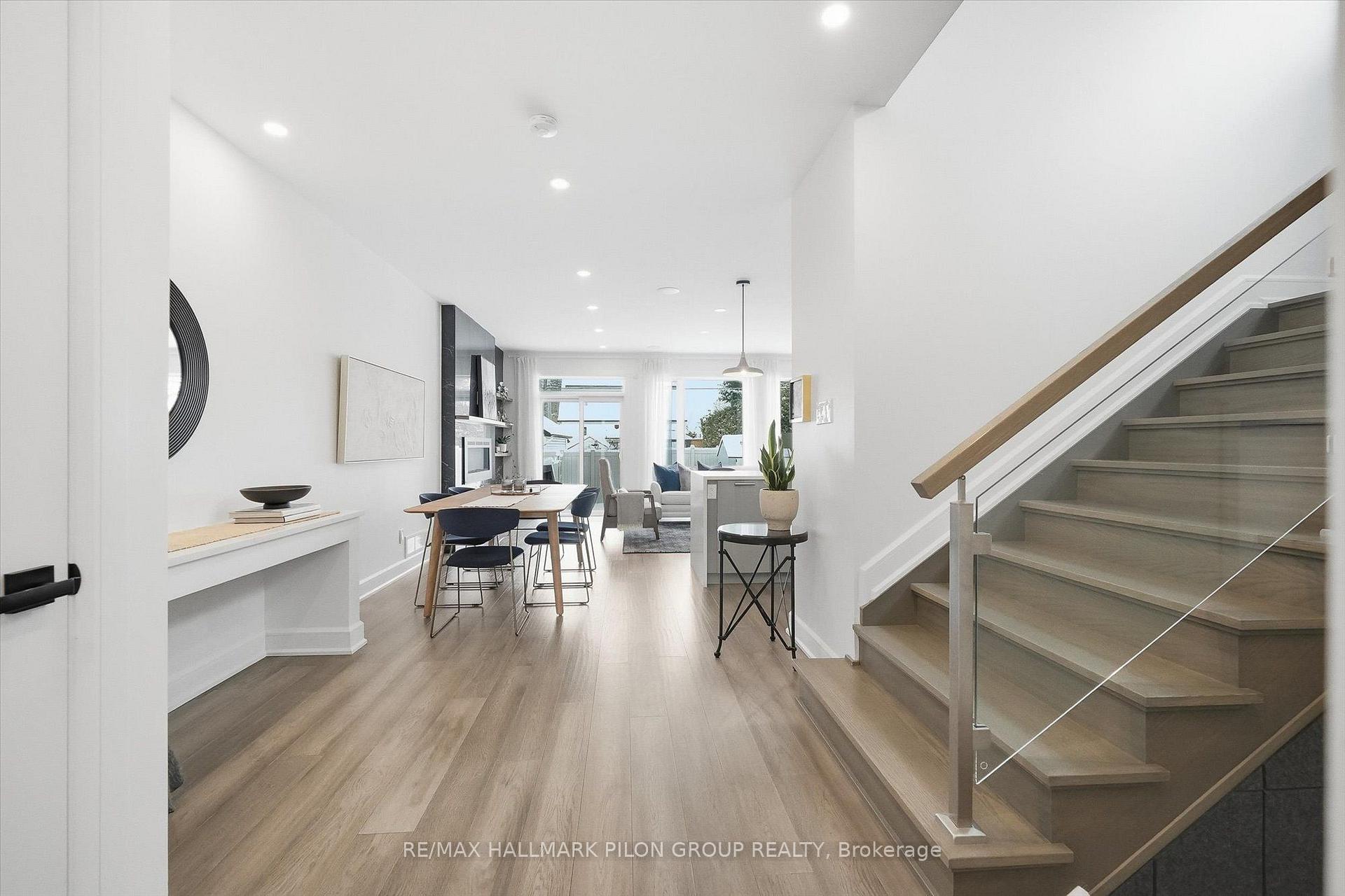 Photo 14 of 559 Mutual Street, Ottawa, Castle Heights — HOMEH