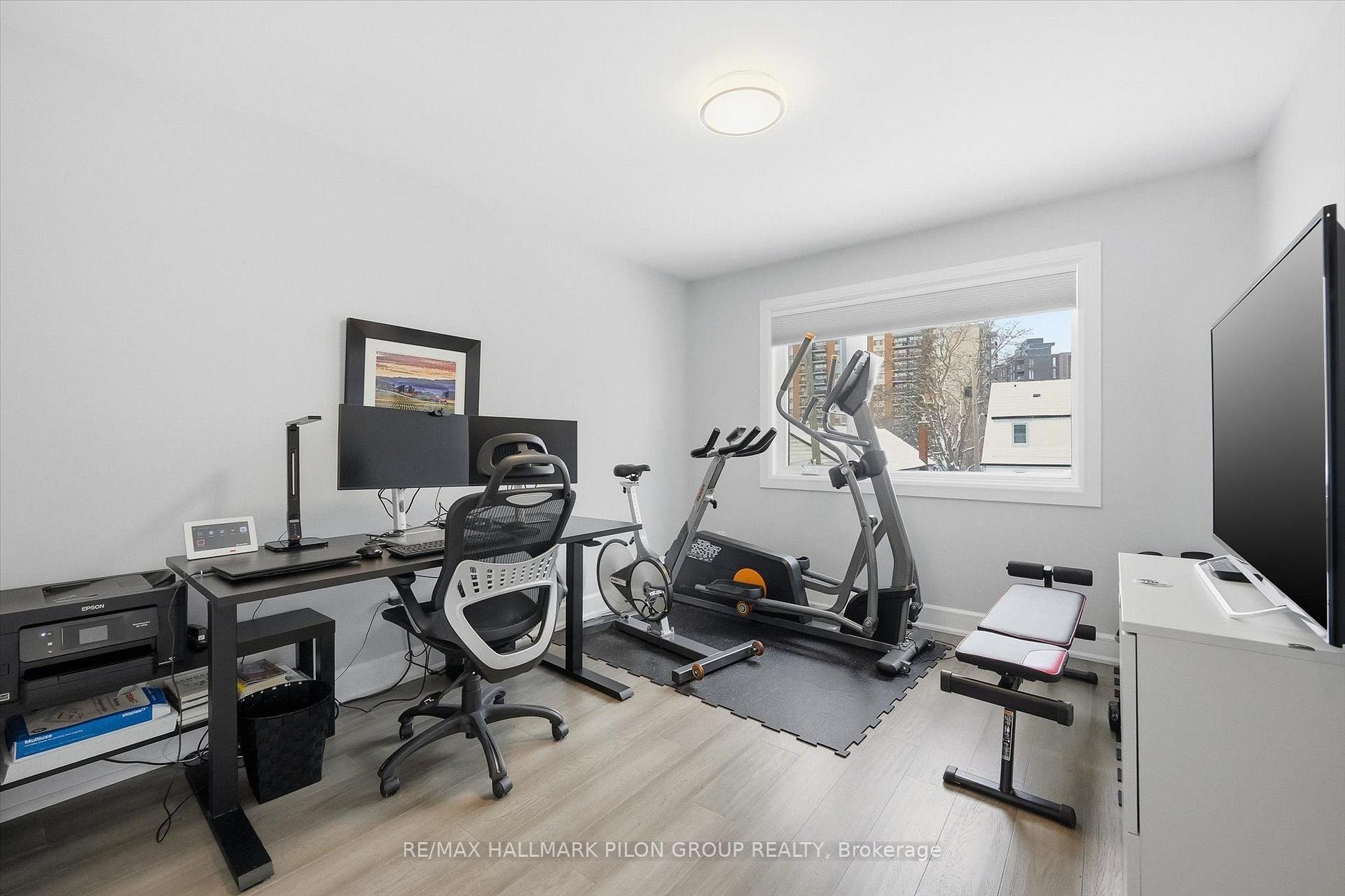 Photo 21 of 559 Mutual Street, Ottawa, Castle Heights — HOMEH