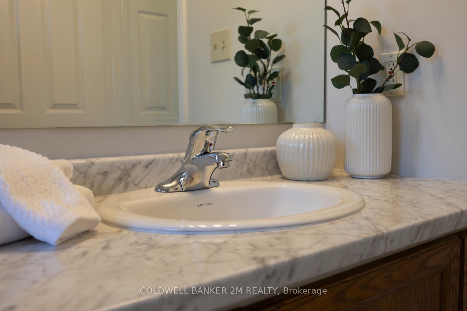 Photo 30 of 109 Stagemaster Crescent, Clarington, Courtice — HOMEH