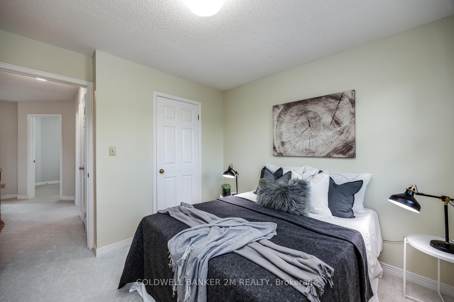 Photo 32 of 109 Stagemaster Crescent, Clarington, Courtice — HOMEH