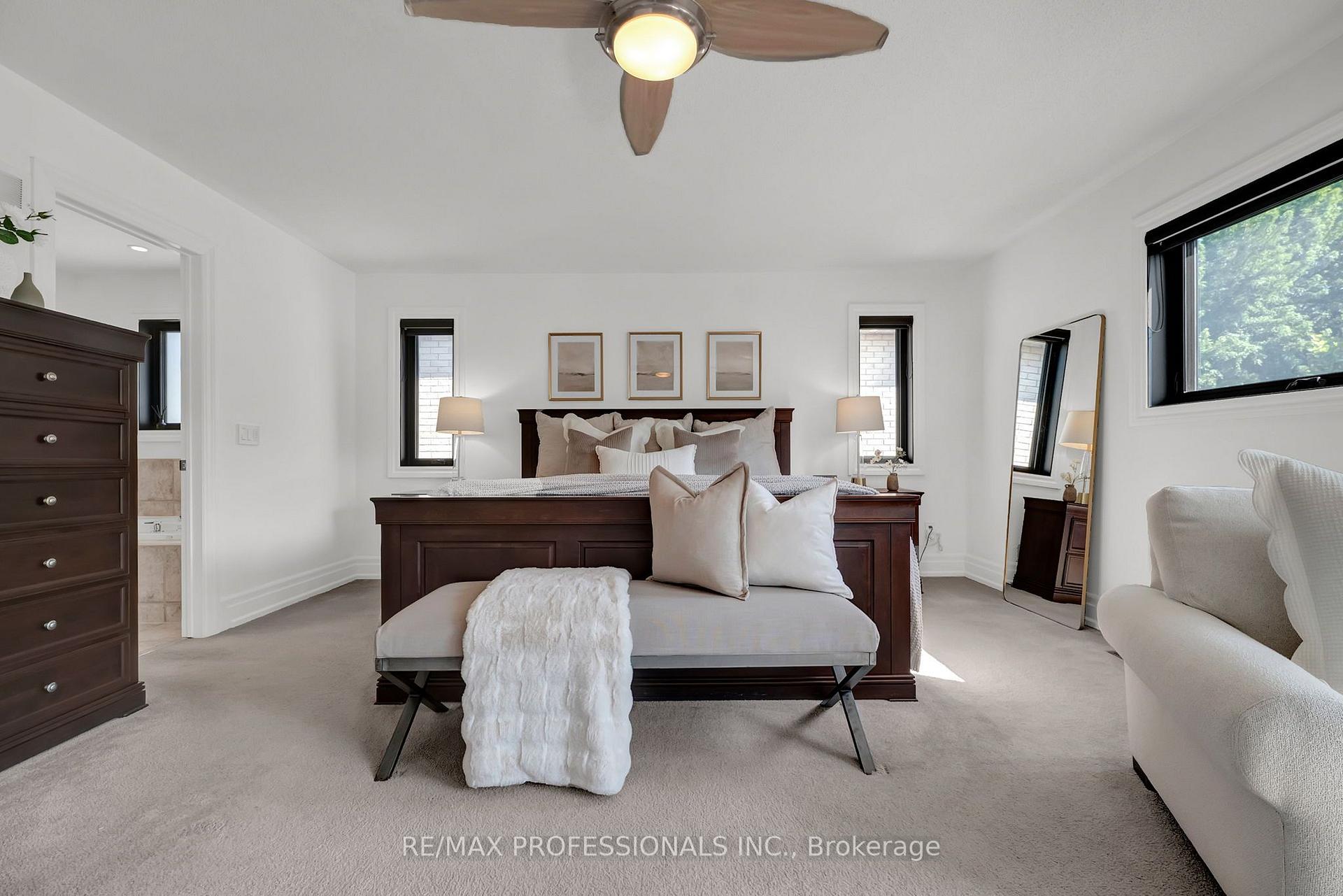 Photo 11 of 11 Tweedie Crescent, Whitby, Williamsburg — HOMEH