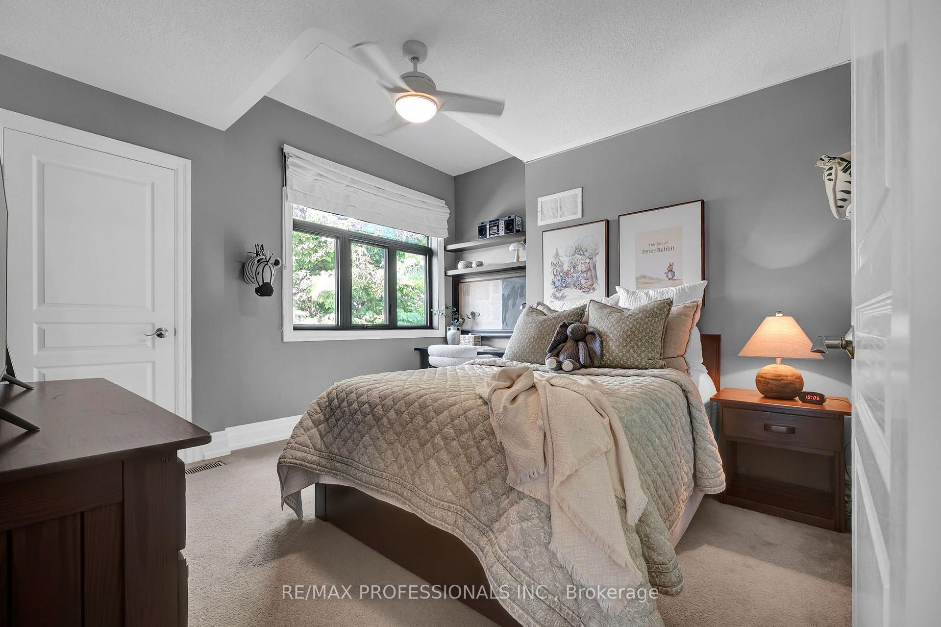 Photo 16 of 11 Tweedie Crescent, Whitby, Williamsburg — HOMEH