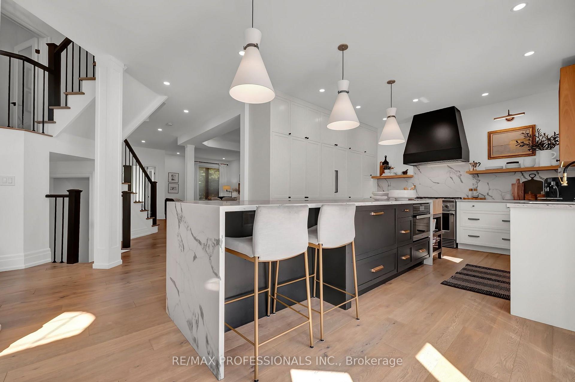Photo 22 of 11 Tweedie Crescent, Whitby, Williamsburg — HOMEH