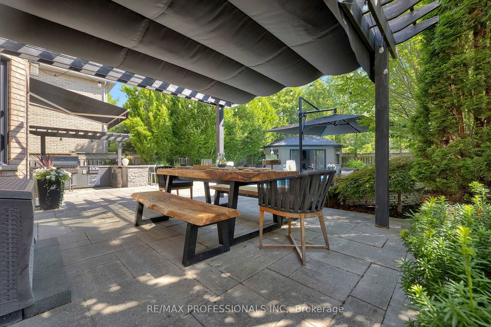 Photo 32 of 11 Tweedie Crescent, Whitby, Williamsburg — HOMEH