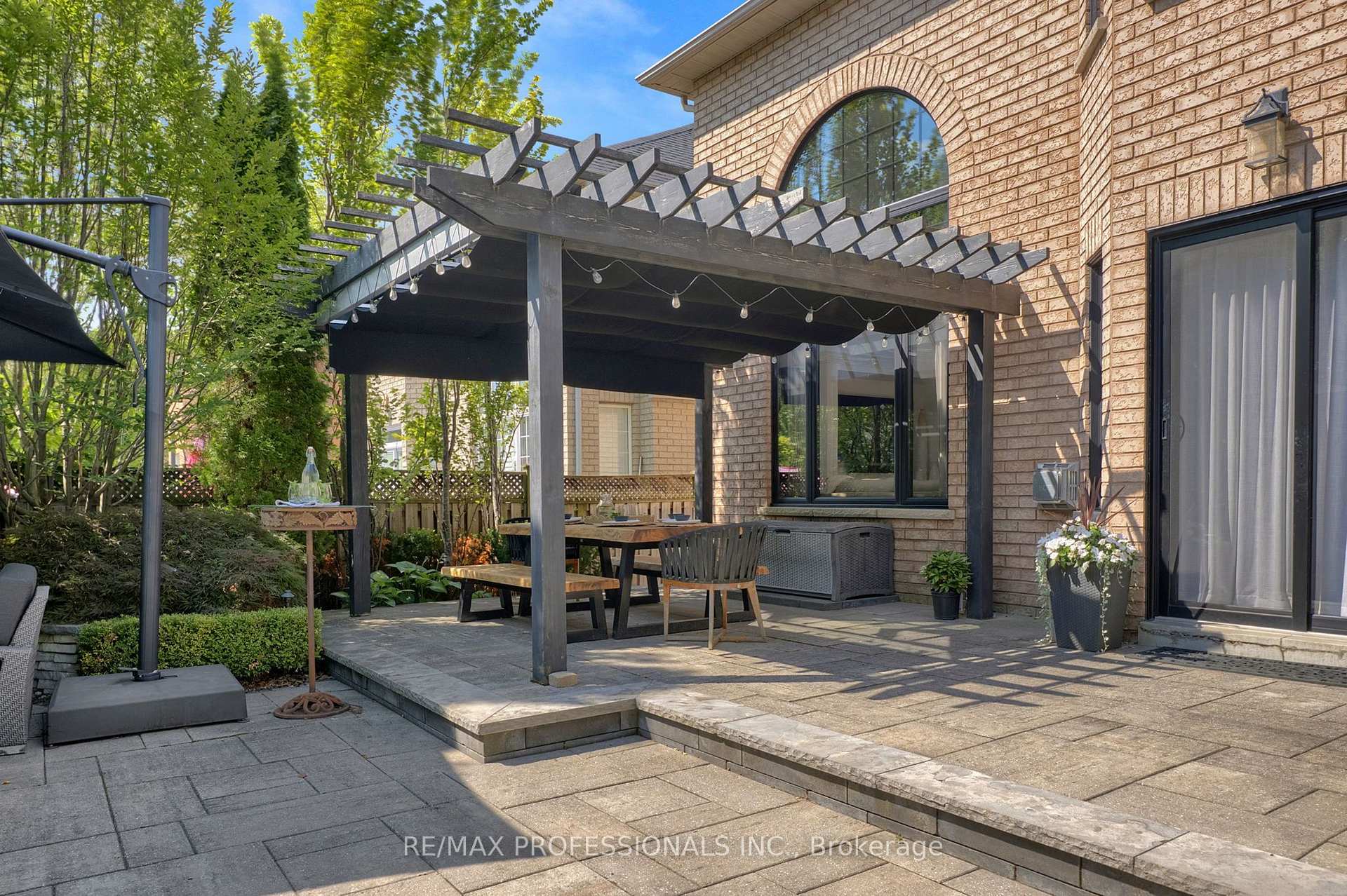 Photo 41 of 11 Tweedie Crescent, Whitby, Williamsburg — HOMEH