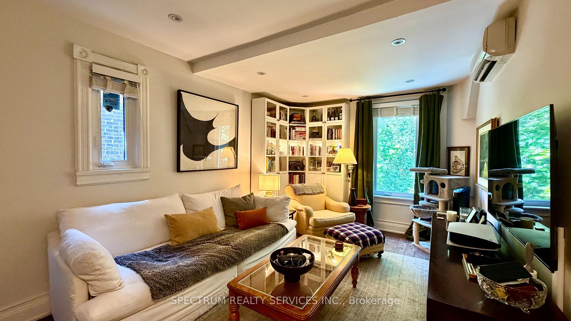 Photo 2 of Unit 2, 92 Caroline Avenue, Toronto, South Riverdale — HOMEH