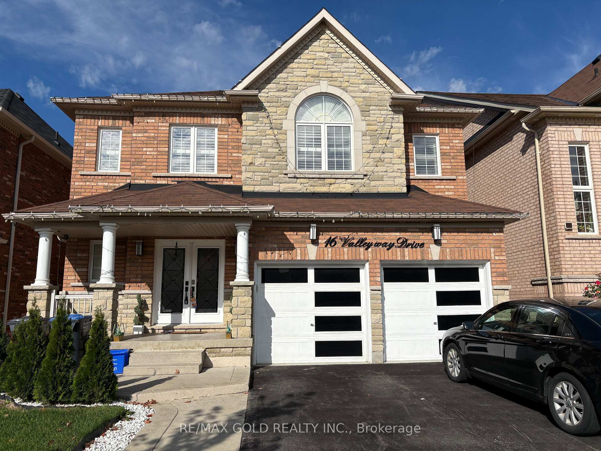 Photo 1 of 16 Valleyway Drive, Brampton, Credit Valley — HOMEH