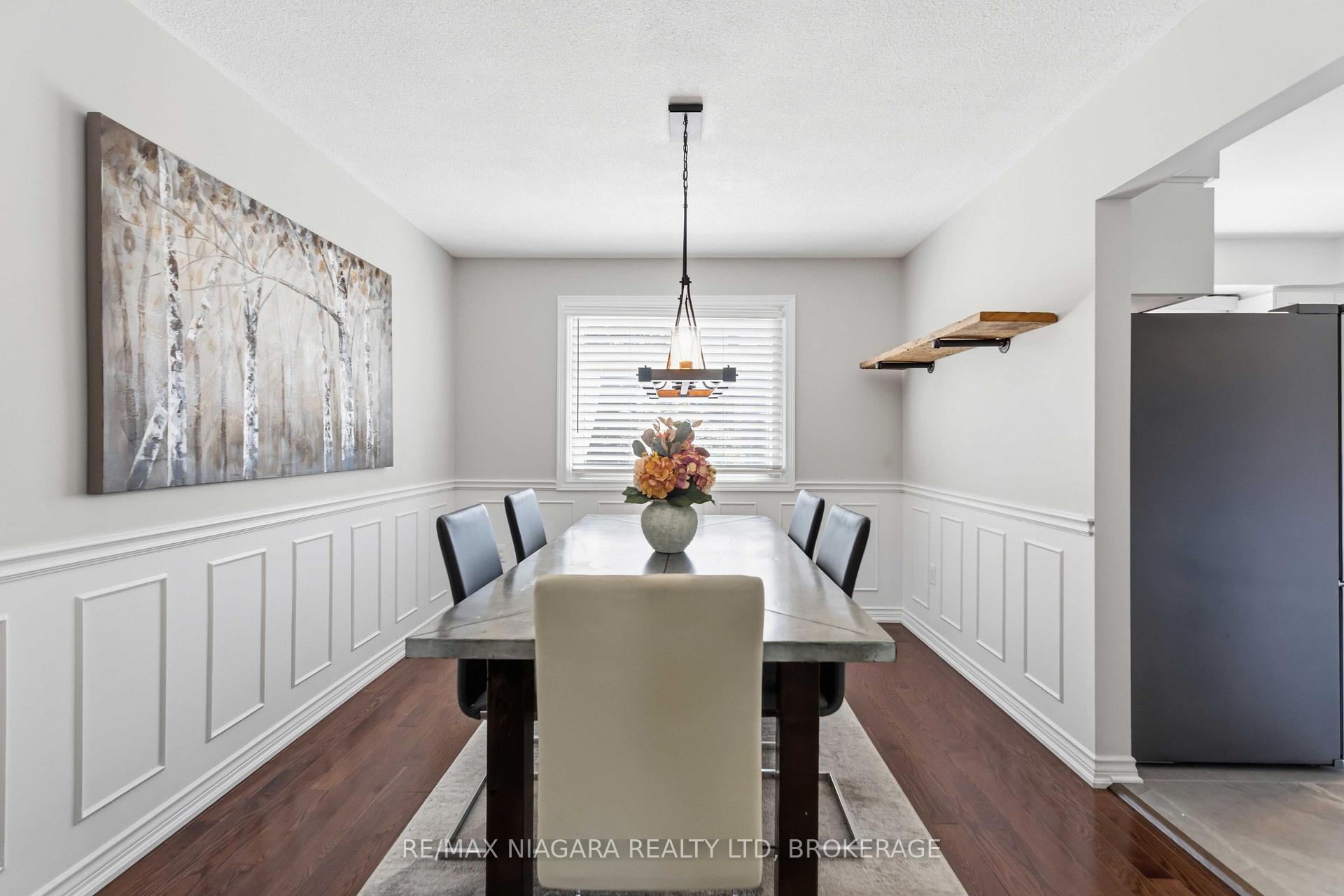 Photo 10 of 18 Courtleigh Road, St. Catharines, Port Dalhousie — HOMEH