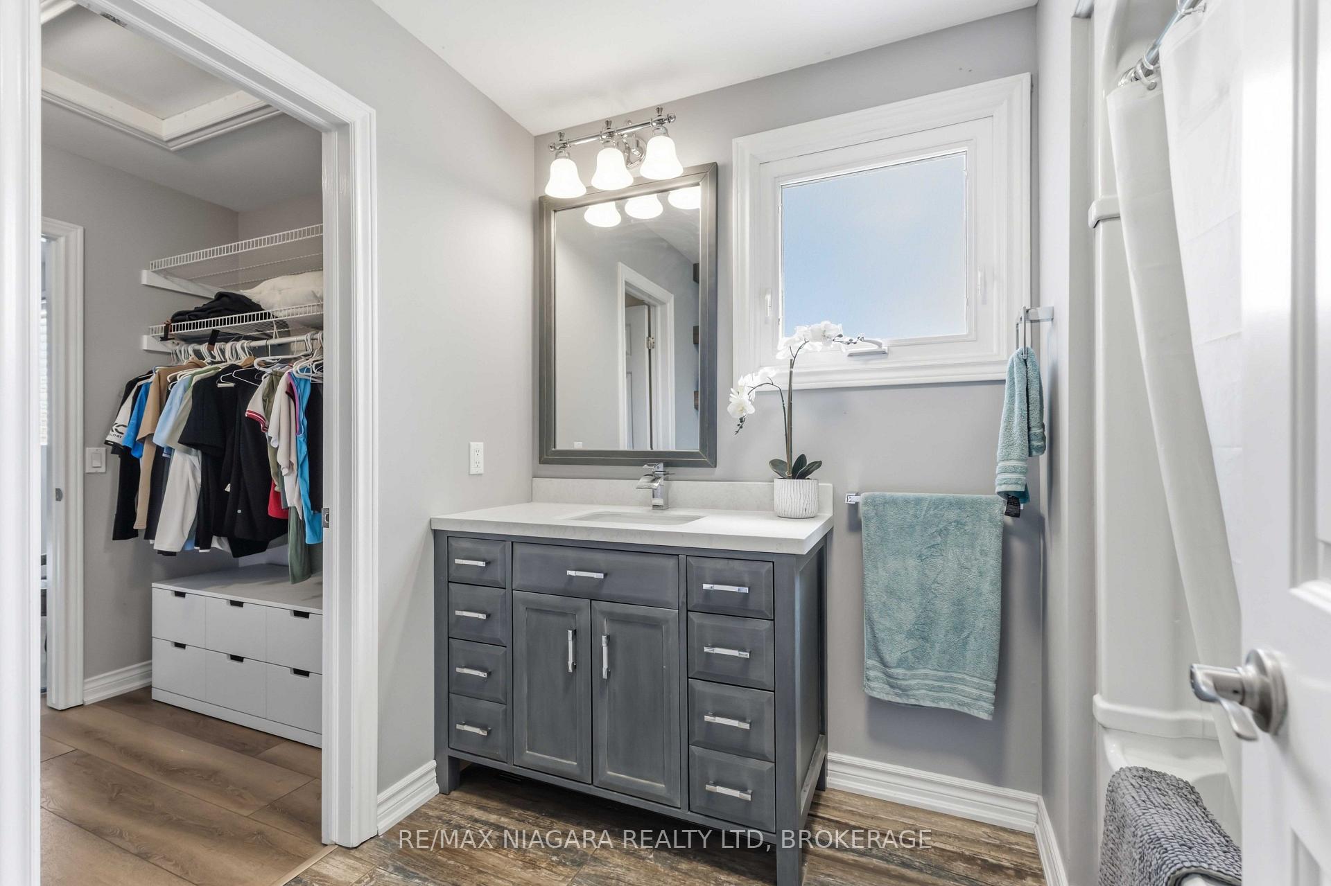 Photo 20 of 18 Courtleigh Road, St. Catharines, Port Dalhousie — HOMEH