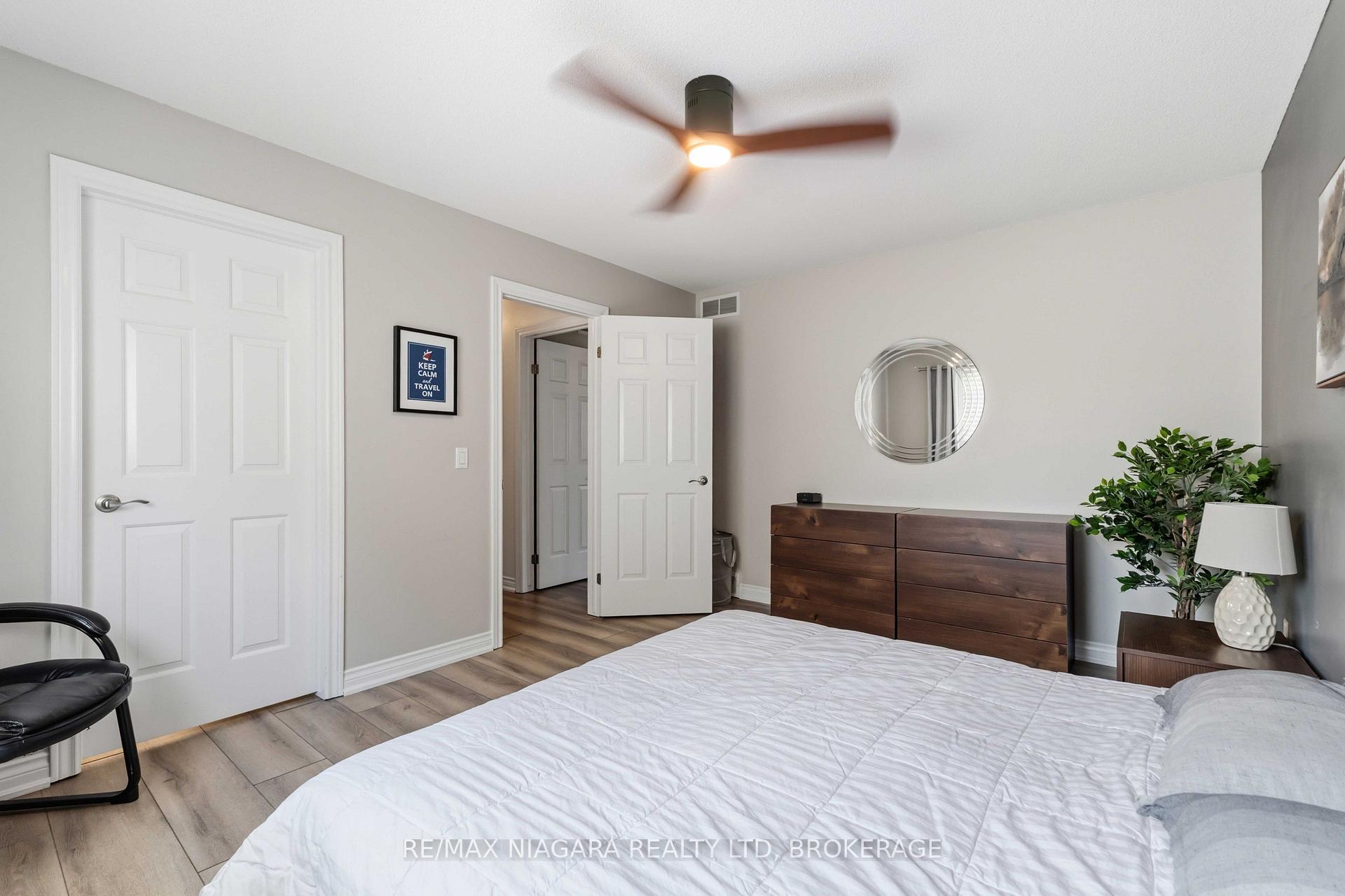 Photo 23 of 18 Courtleigh Road, St. Catharines, Port Dalhousie — HOMEH