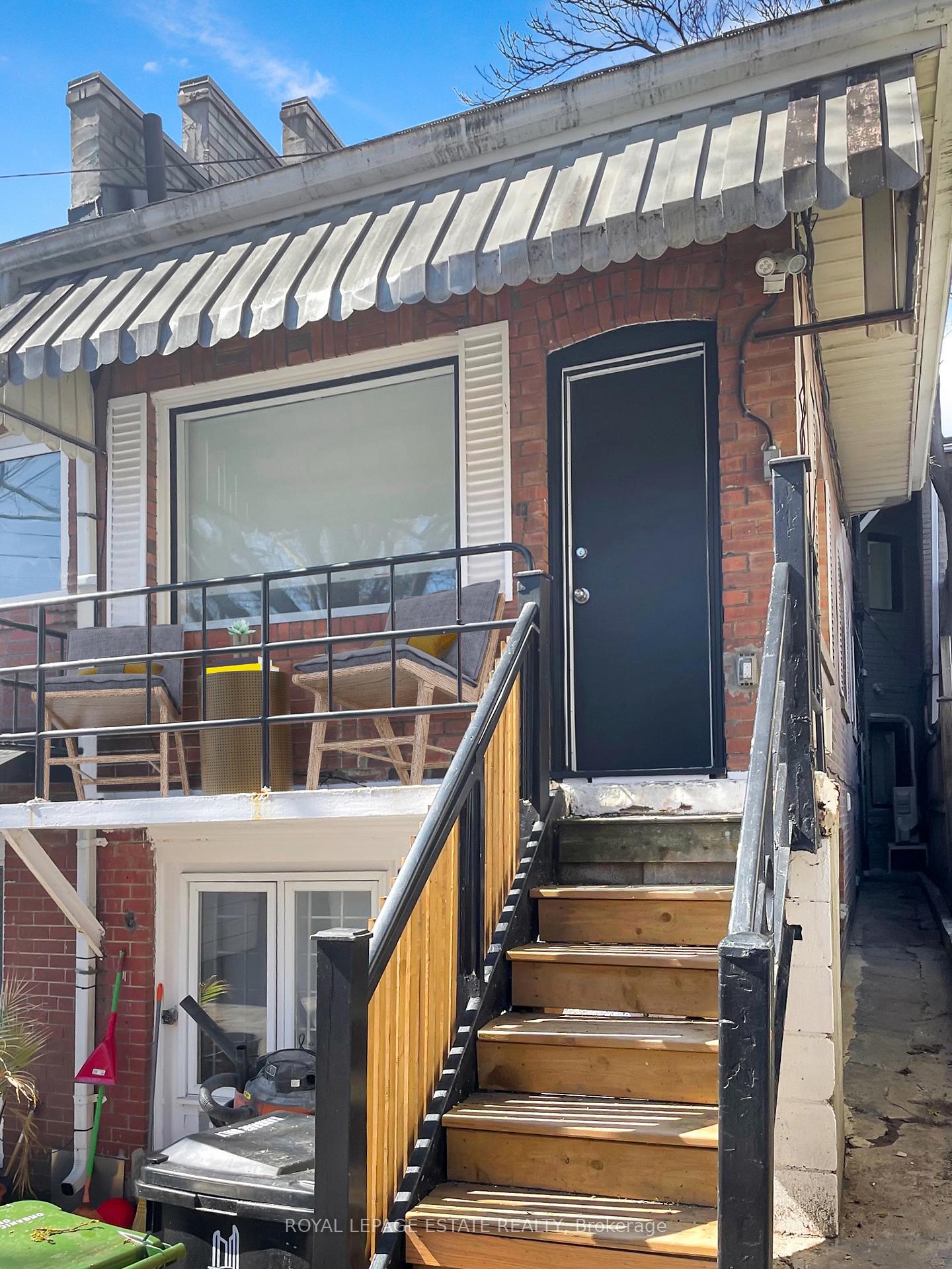Photo 7 of Unit #C, 1007 Kingston Road, Toronto, The Beaches — HOMEH