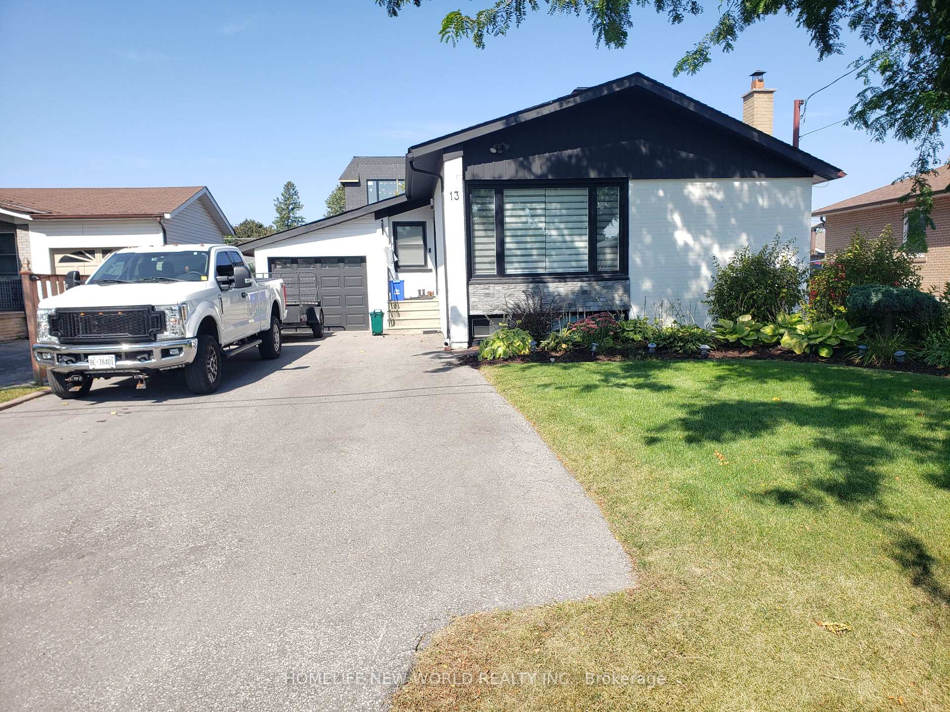 Front of Unit Main, 13 Rockport Crescent