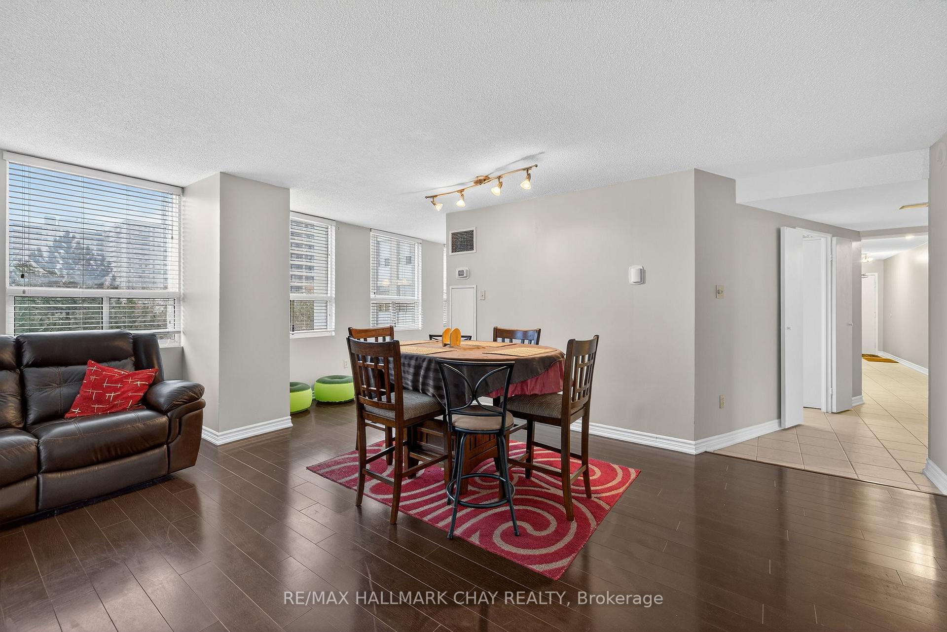 Photo 19 of Unit 501, 3650 Kaneff Crescent, Mississauga, Mississauga Valleys — HOMEH