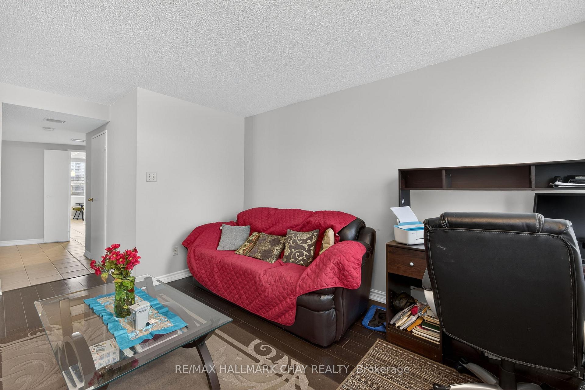 Photo 26 of Unit 501, 3650 Kaneff Crescent, Mississauga, Mississauga Valleys — HOMEH