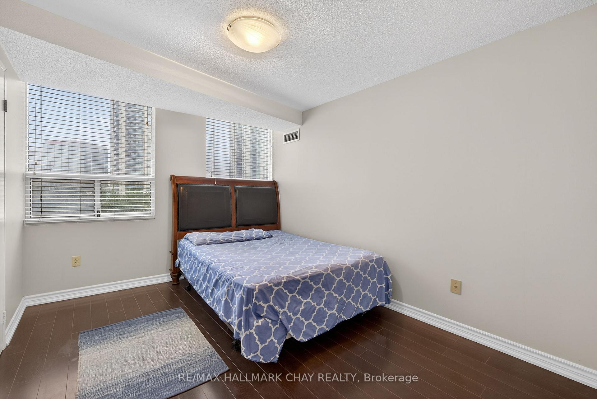Photo 28 of Unit 501, 3650 Kaneff Crescent, Mississauga, Mississauga Valleys — HOMEH