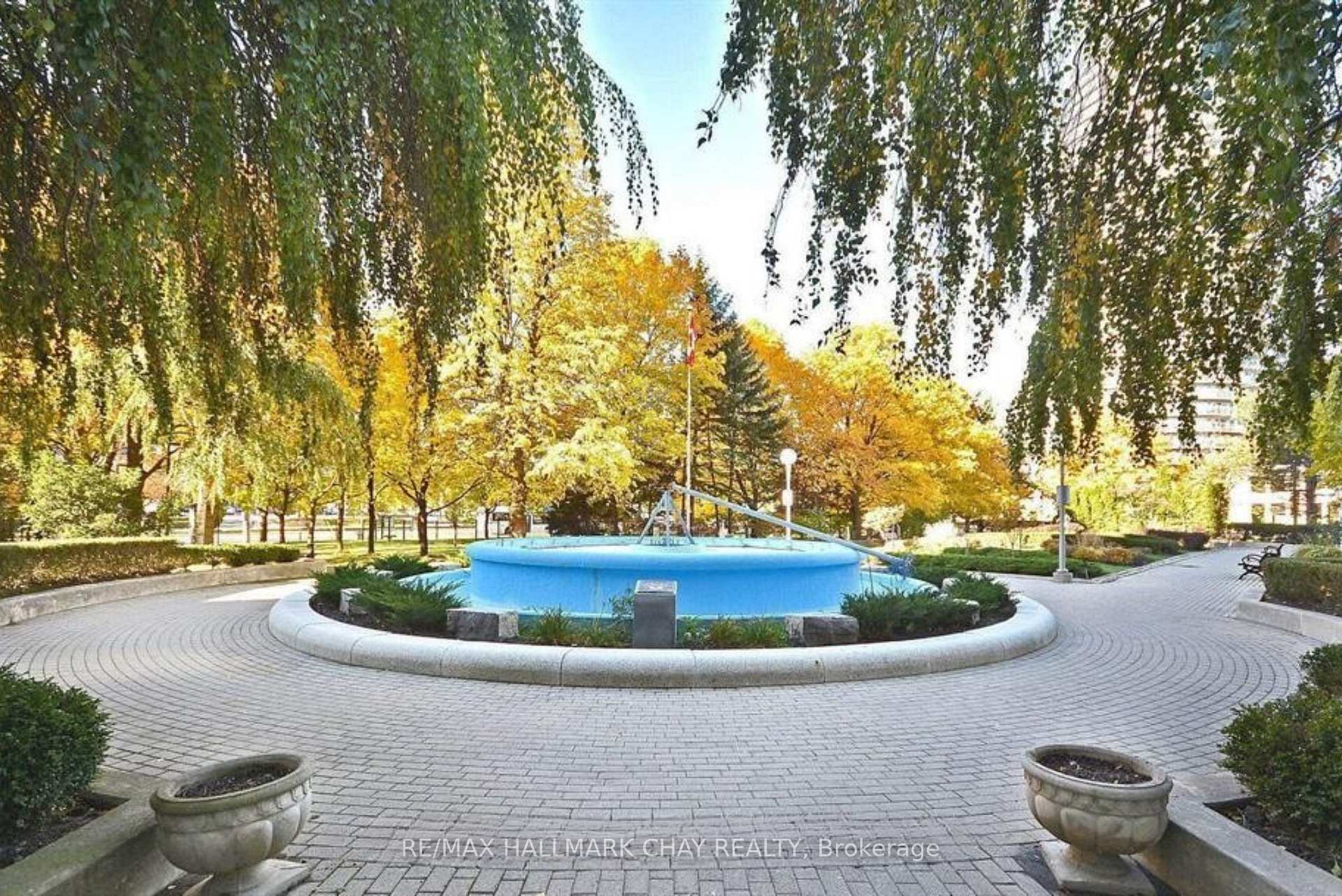 Photo 43 of Unit 501, 3650 Kaneff Crescent, Mississauga, Mississauga Valleys — HOMEH
