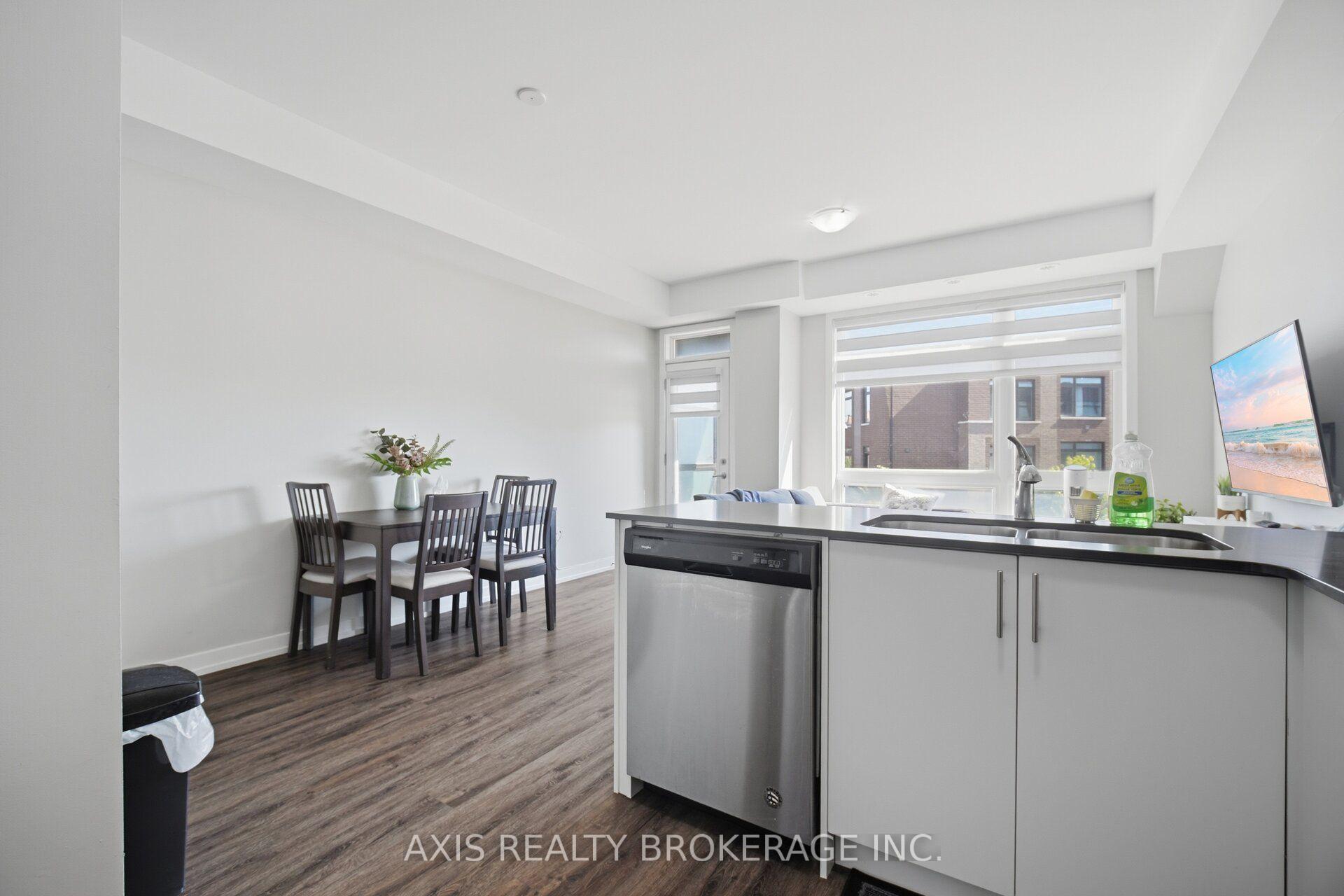 Photo 9 of 250 Dalhousie Street, Vaughan, Vaughan Grove — HOMEH
