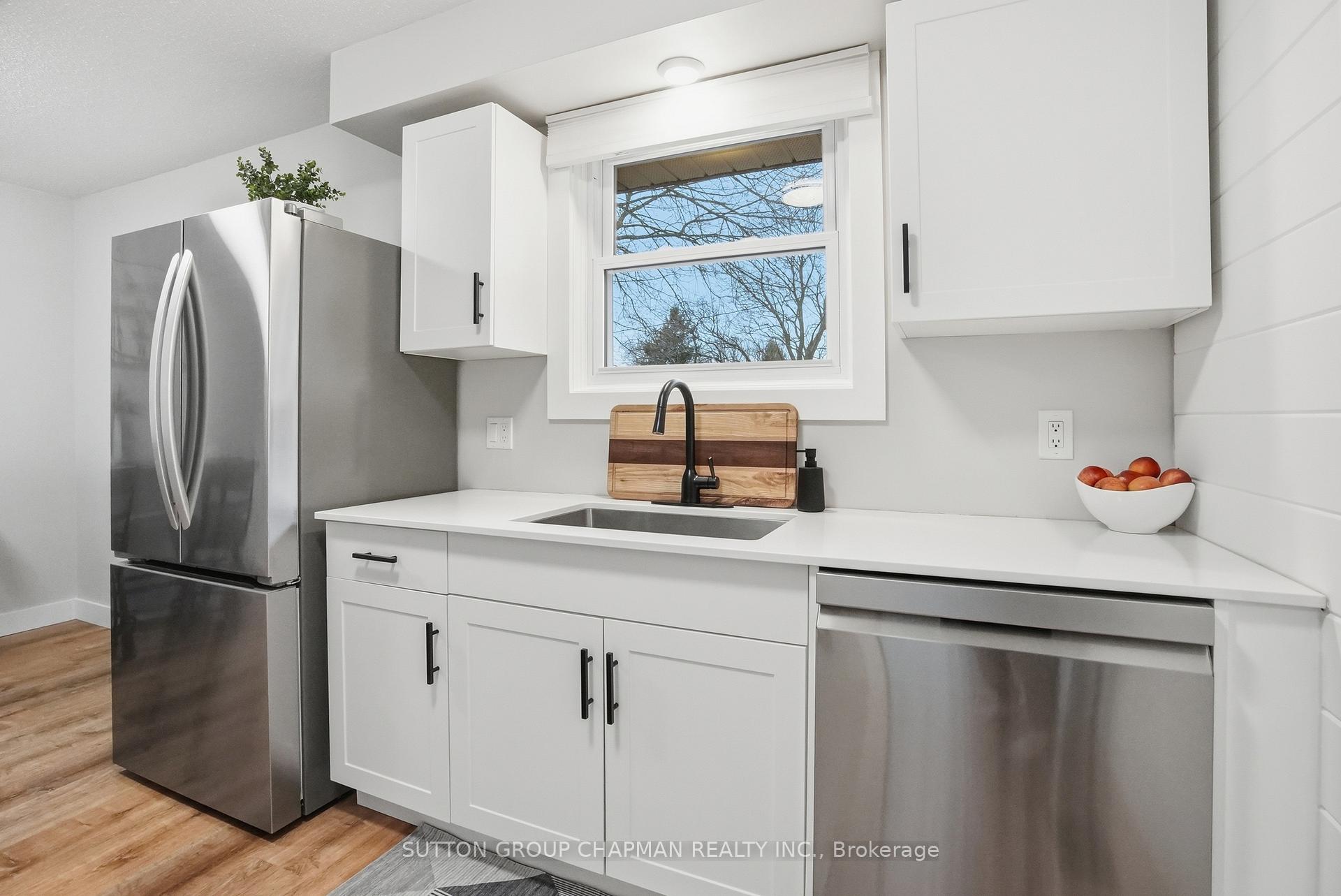 Photo 7 of 136 South Edgeware Road, St. Thomas — HOMEH