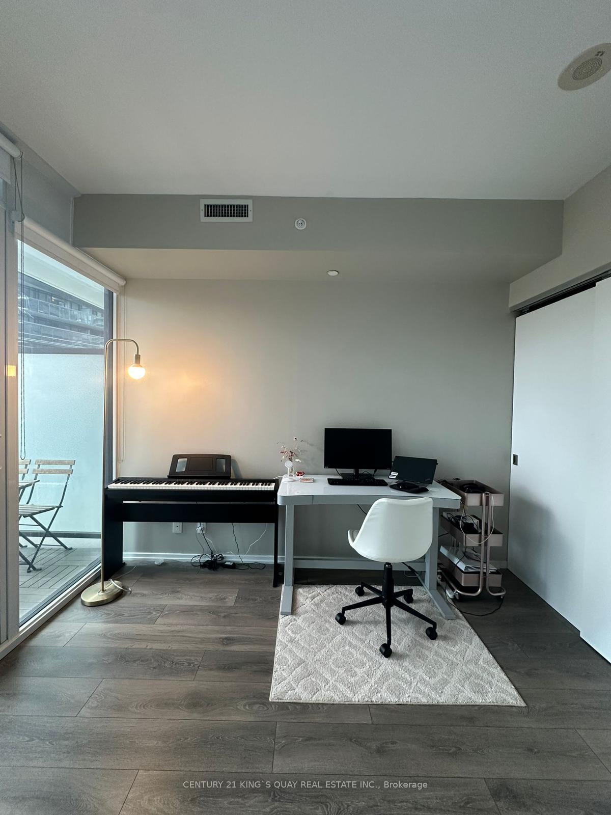 Photo 10 of Unit 803, 125 Peter Street, Toronto, Waterfront Communities — HOMEH