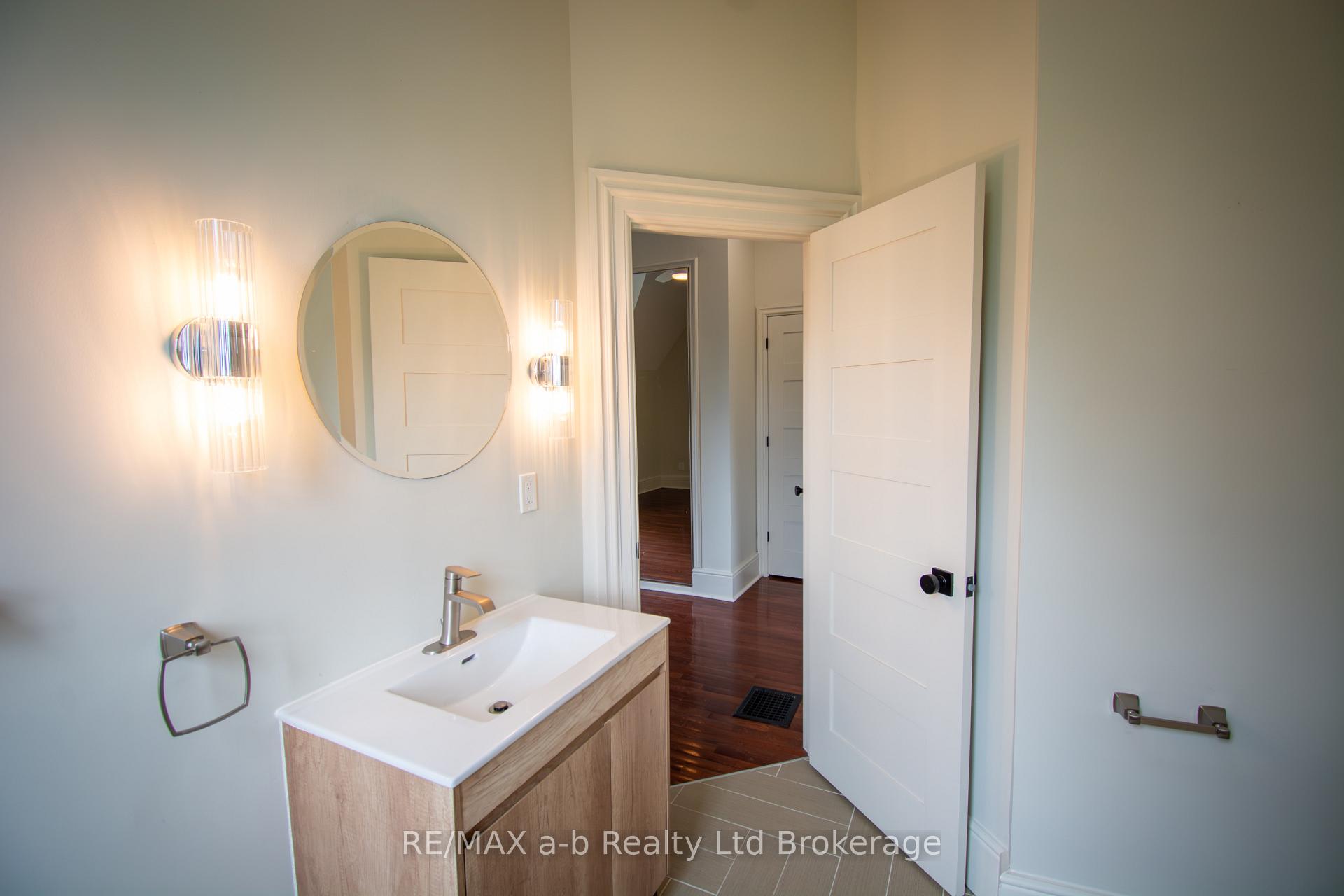 Photo 19 of Unit 5, 66 Daly Avenue, Stratford — HOMEH
