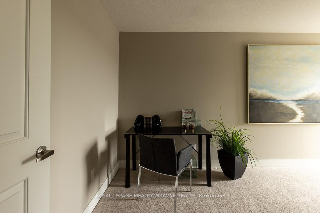 Photo 7 of 2144 Meadowgate Boulevard, London, South U — HOMEH