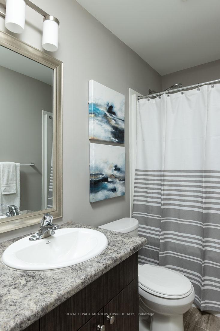 Photo 9 of 2144 Meadowgate Boulevard, London, South U — HOMEH