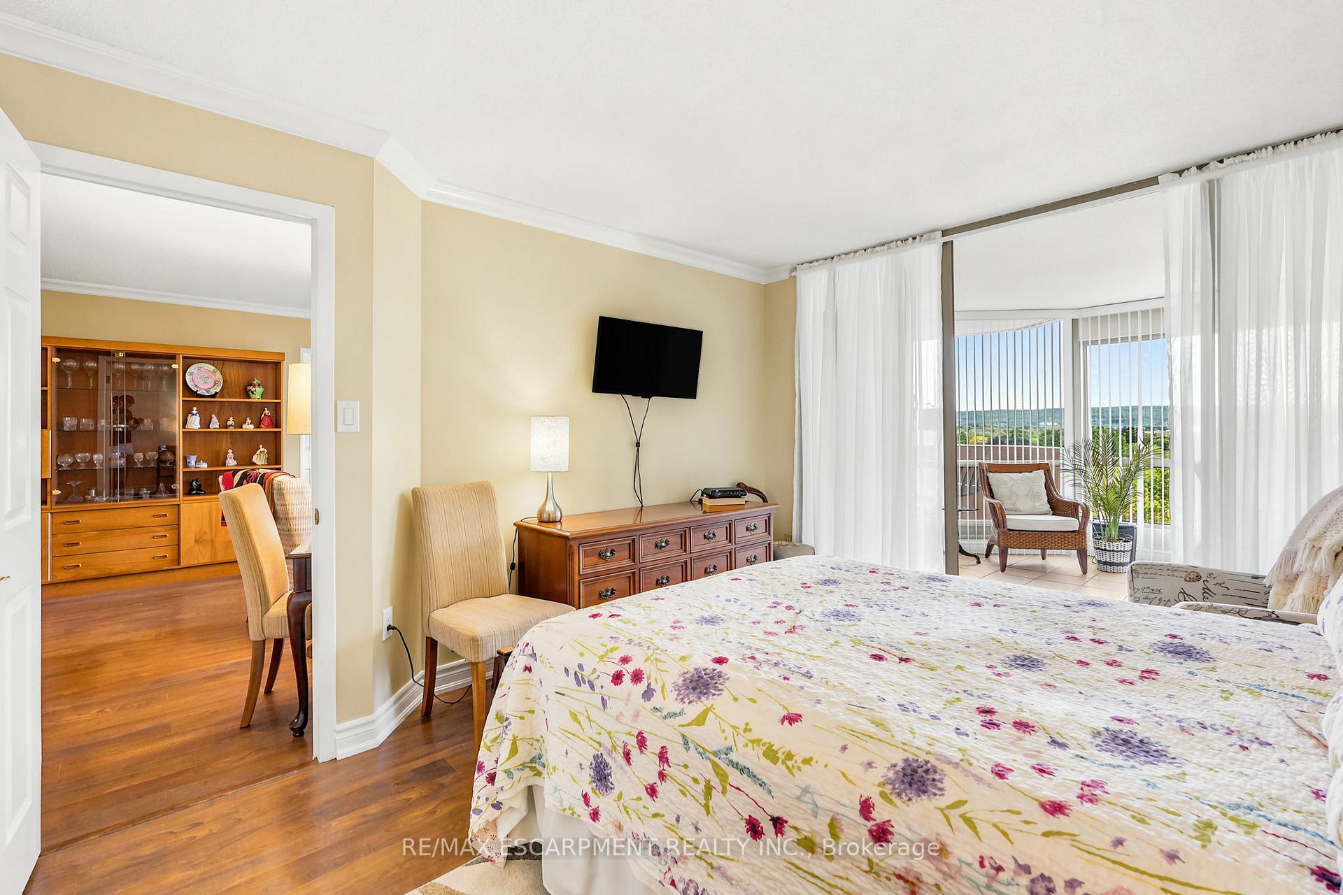 Photo 21 of Unit 1003, 1201 North Shore Boulevard E, Burlington, Brant — HOMEH