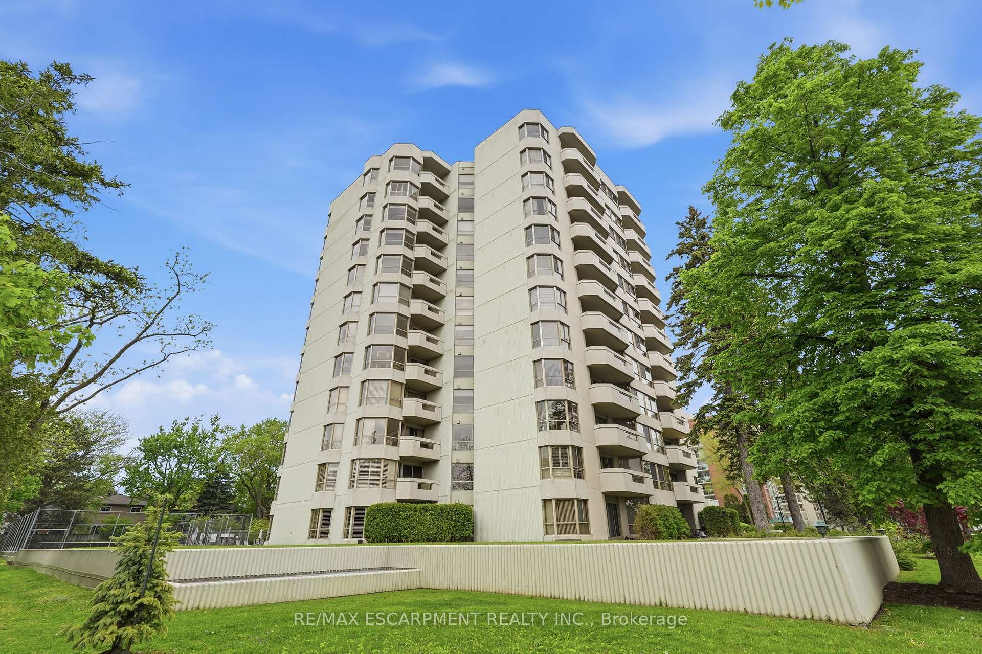 Photo 43 of Unit 1003, 1201 North Shore Boulevard E, Burlington, Brant — HOMEH