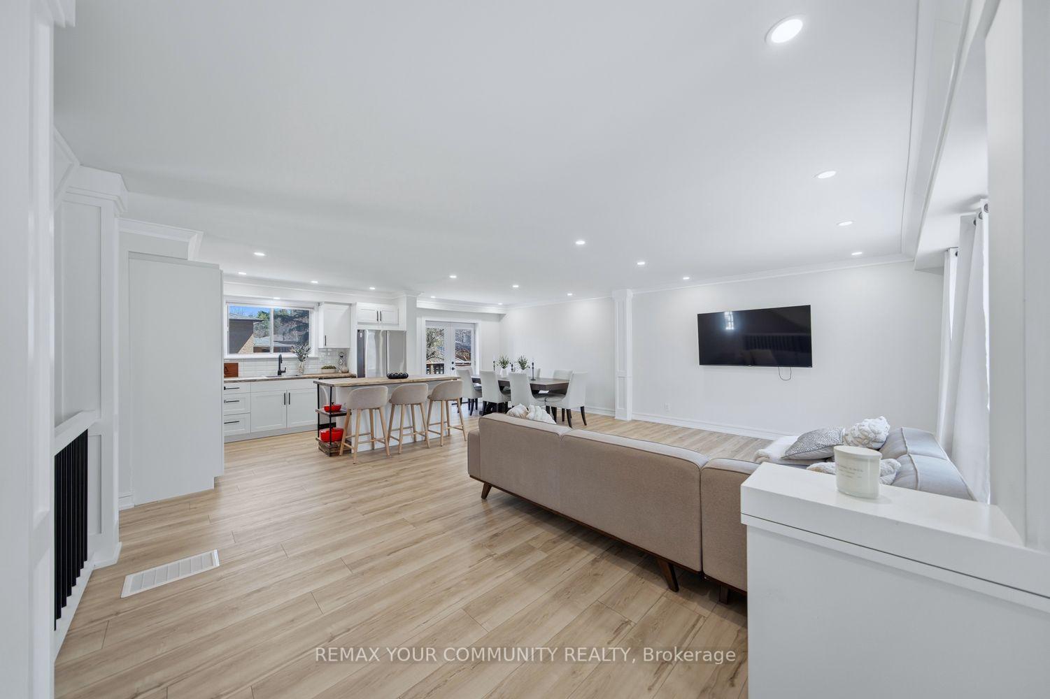 Photo 6 of 150 connaught Crescent, Caledon, Bolton West — HOMEH