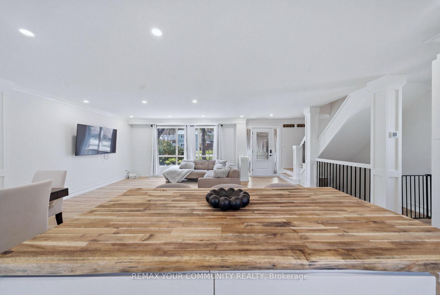 Photo 19 of 150 connaught Crescent, Caledon, Bolton West — HOMEH