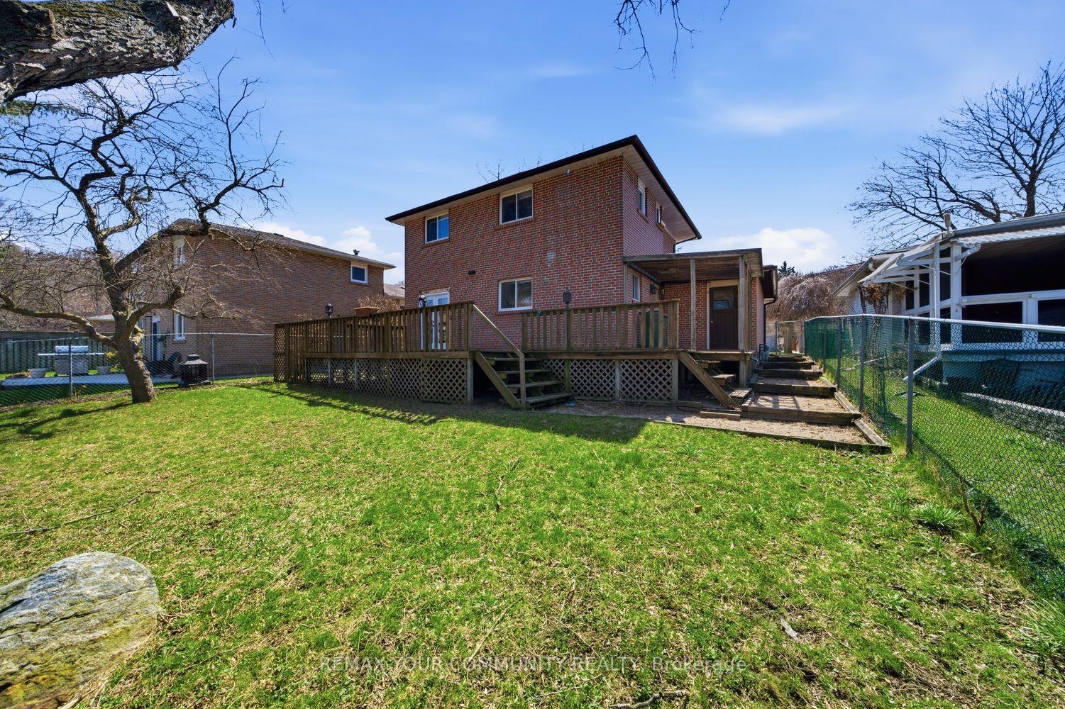 Photo 45 of 150 connaught Crescent, Caledon, Bolton West — HOMEH