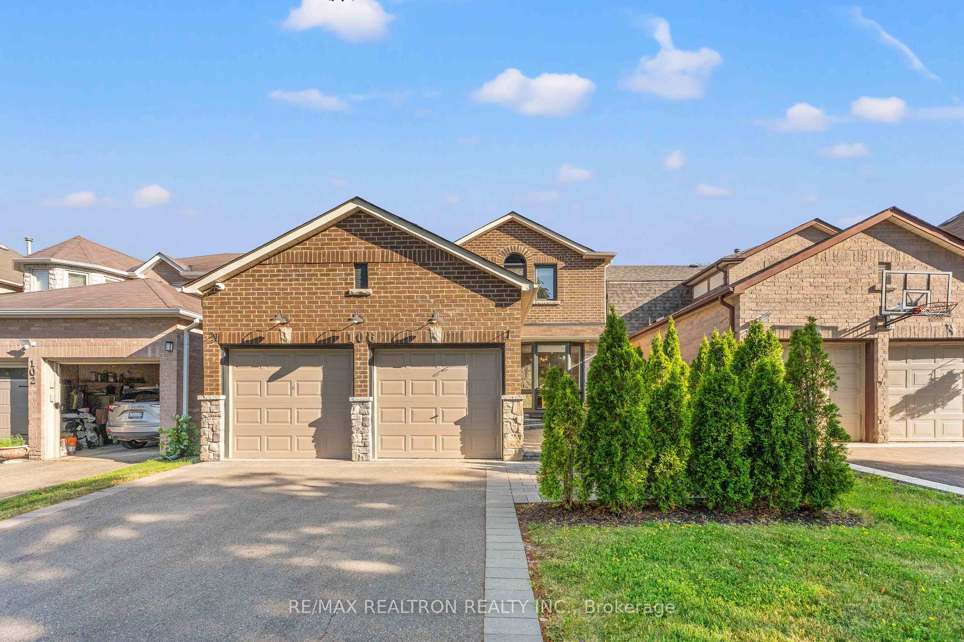 Photo 1 of 106 Roseborough Crescent, Vaughan, Uplands — HOMEH