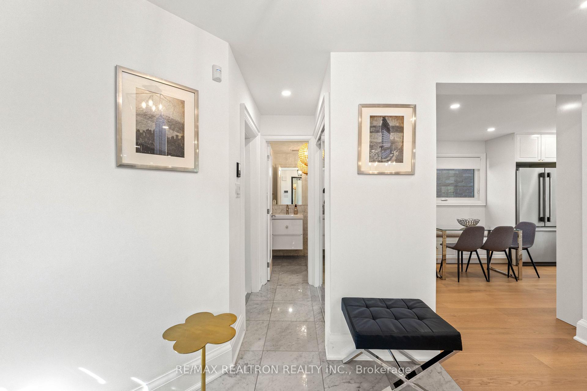 Photo 6 of 106 Roseborough Crescent, Vaughan, Uplands — HOMEH