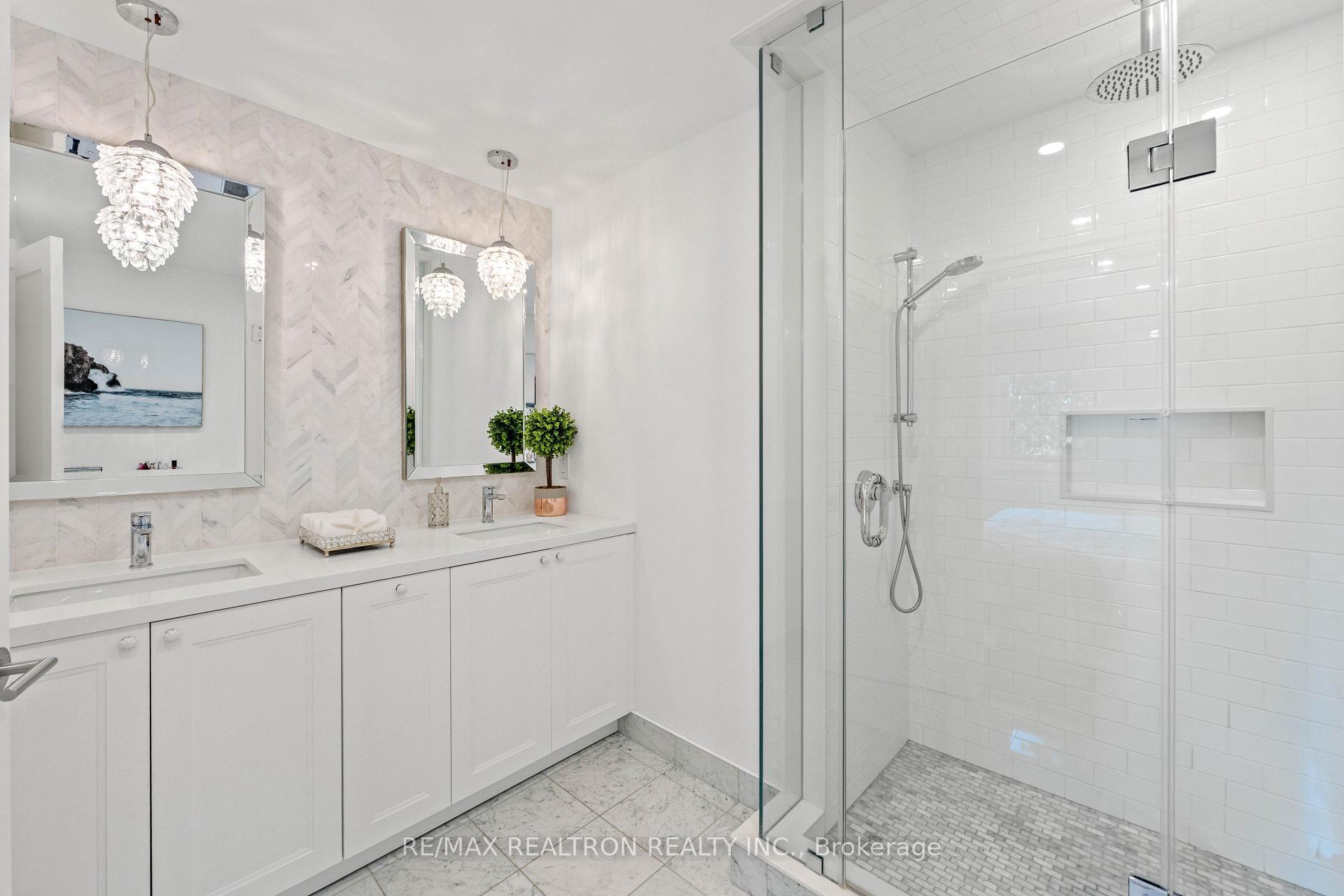 Photo 31 of 106 Roseborough Crescent, Vaughan, Uplands — HOMEH