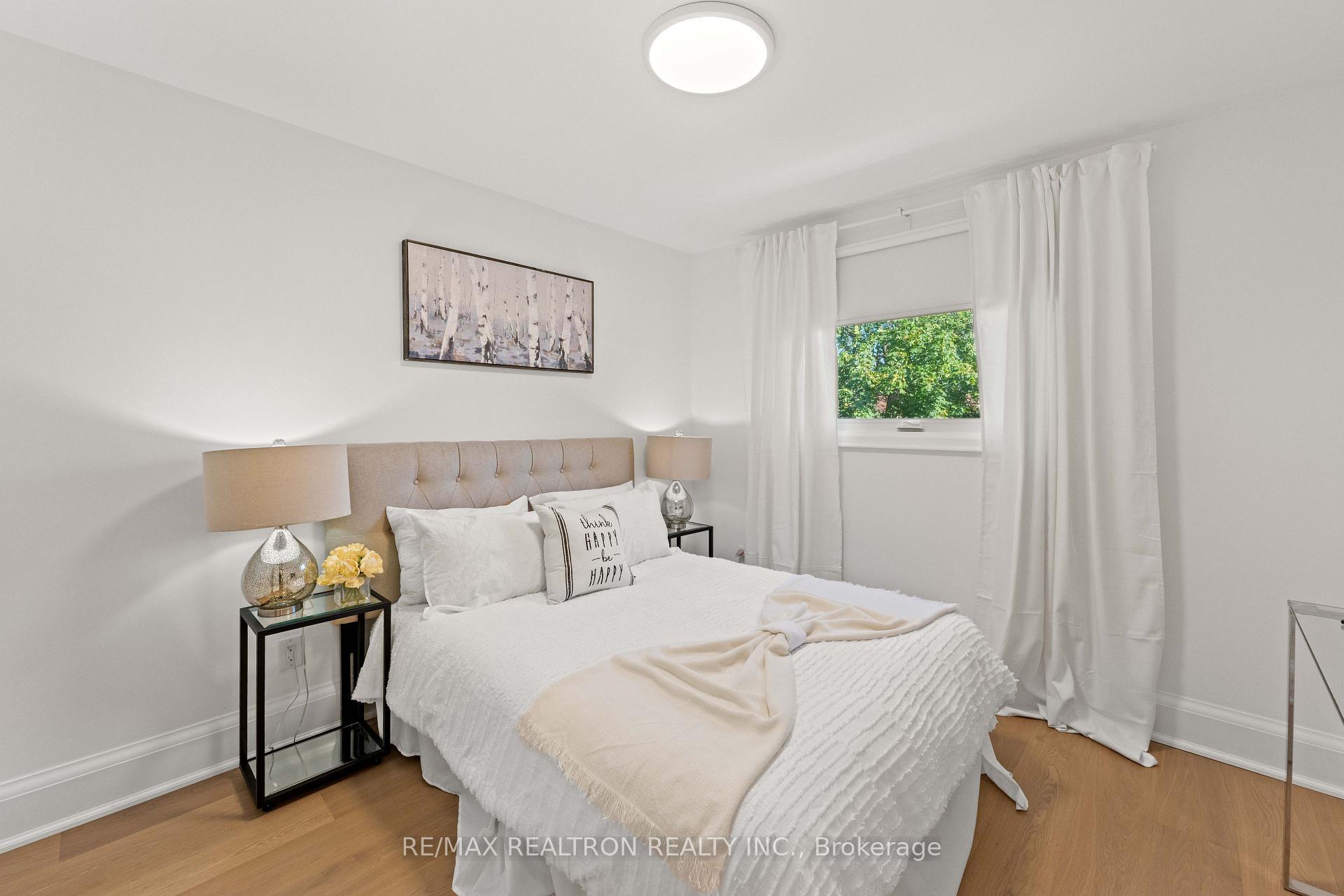 Photo 34 of 106 Roseborough Crescent, Vaughan, Uplands — HOMEH