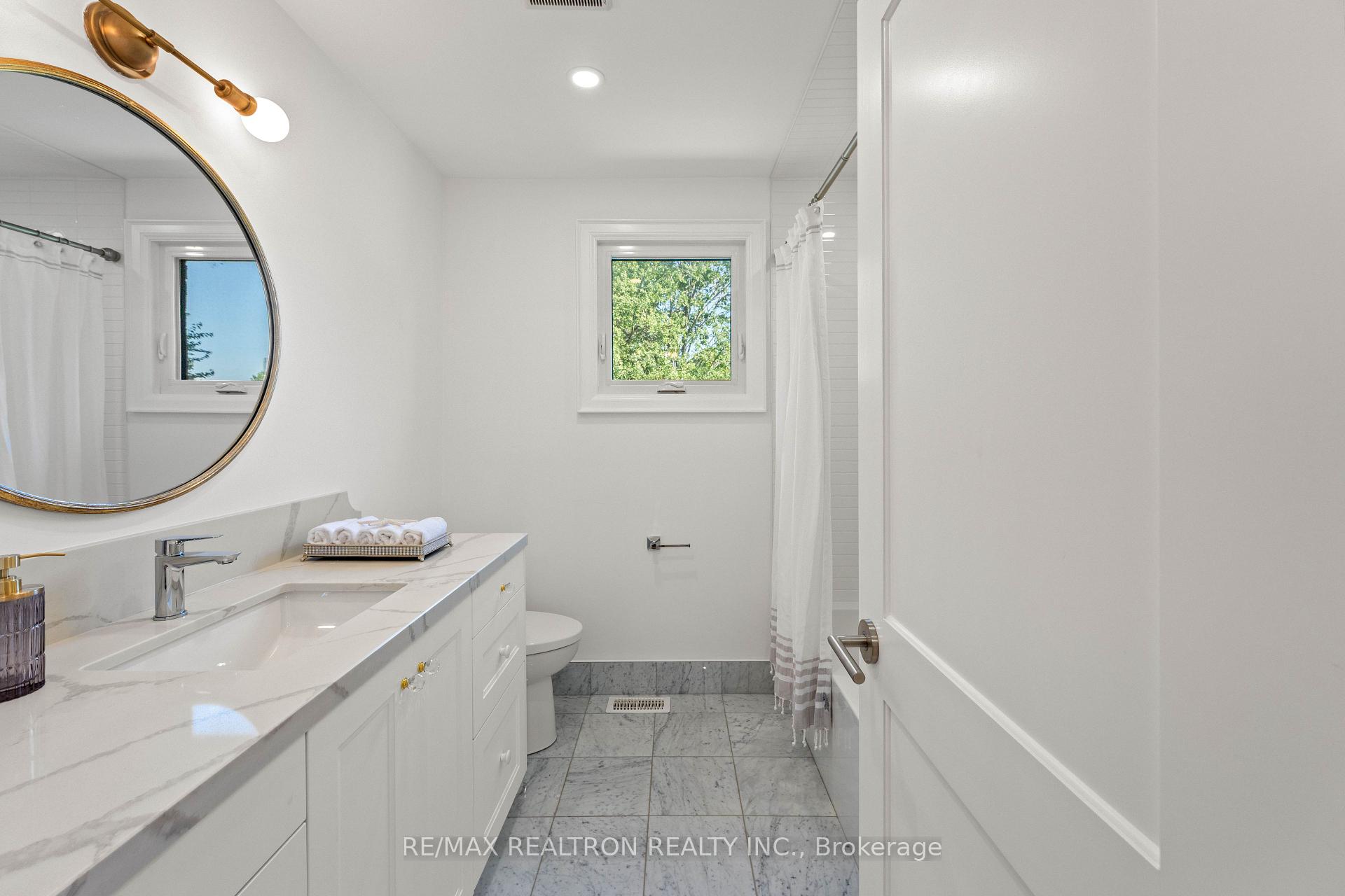 Photo 36 of 106 Roseborough Crescent, Vaughan, Uplands — HOMEH
