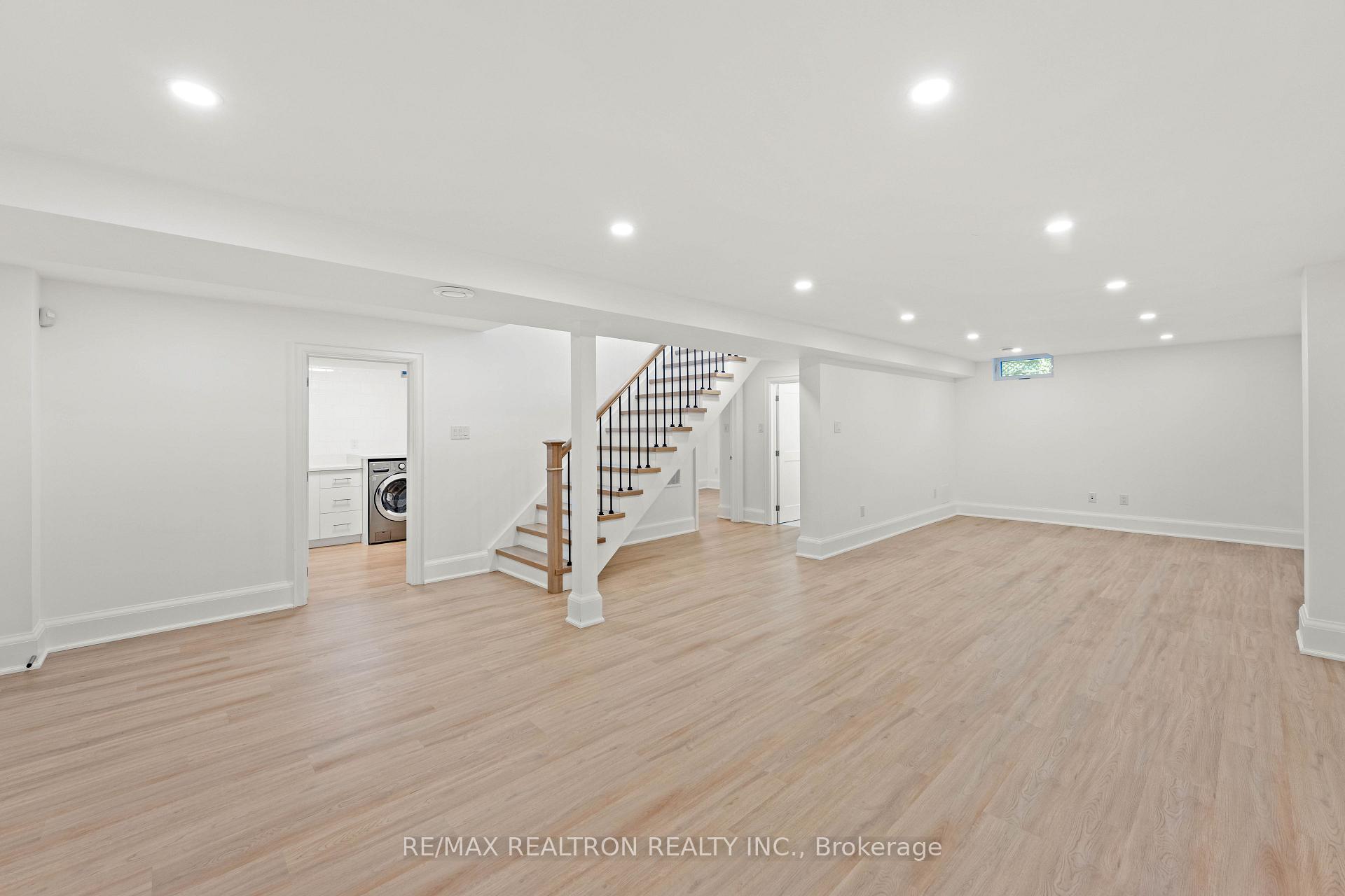 Photo 38 of 106 Roseborough Crescent, Vaughan, Uplands — HOMEH