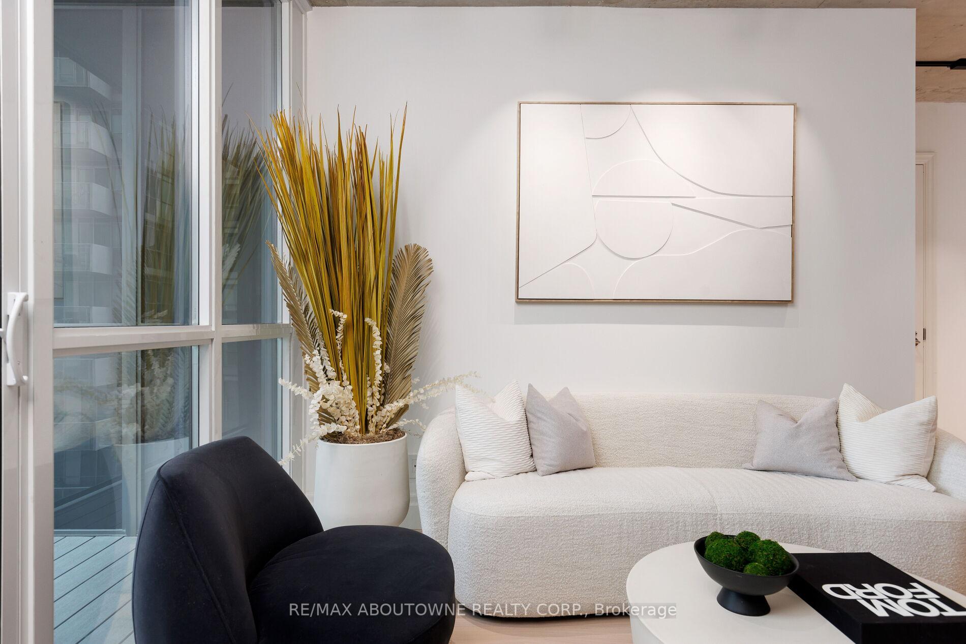 Photo 11 of Unit 2301, 88 Blue Jays Way, Toronto, Waterfront Communities — HOMEH