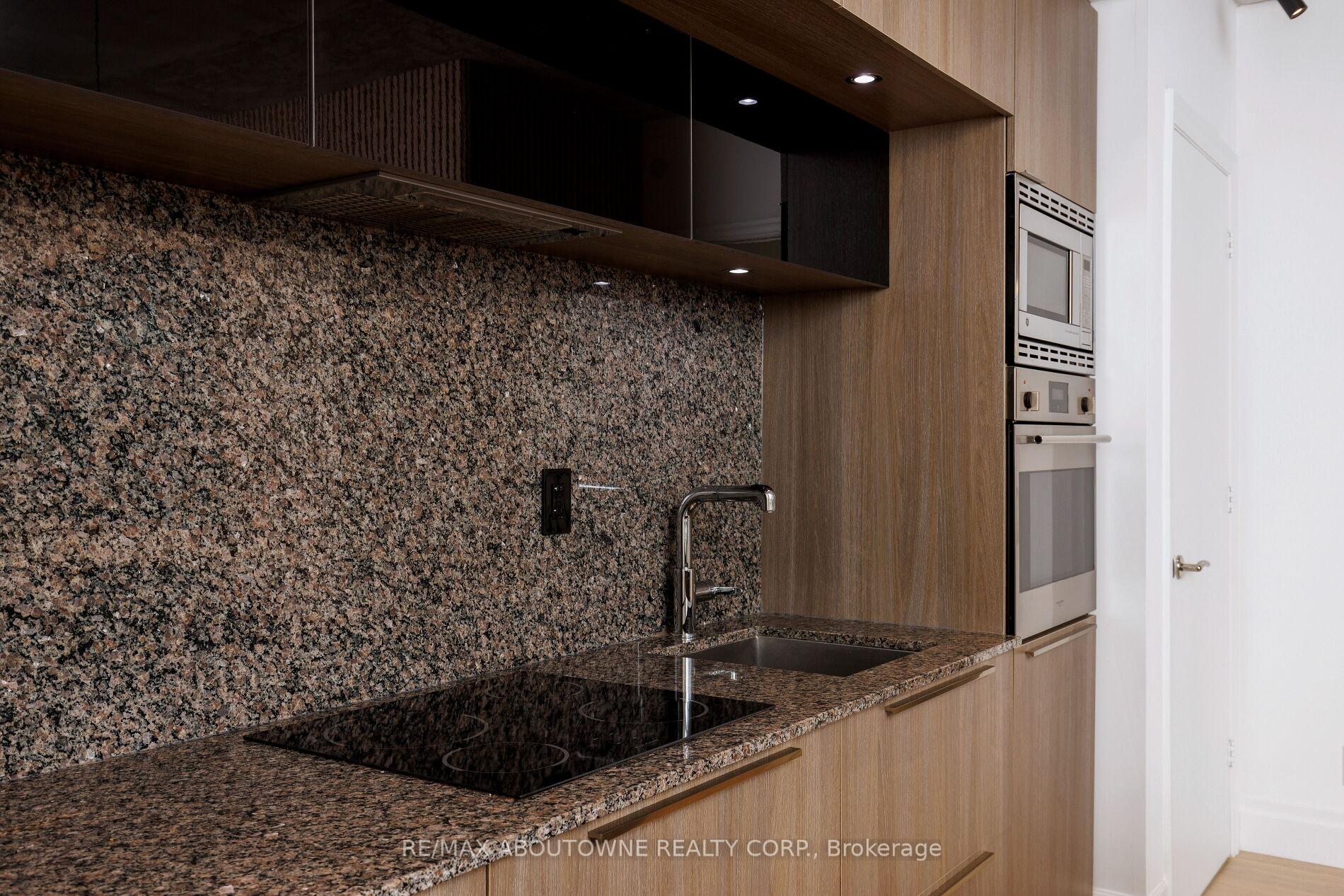 Photo 12 of Unit 2301, 88 Blue Jays Way, Toronto, Waterfront Communities — HOMEH