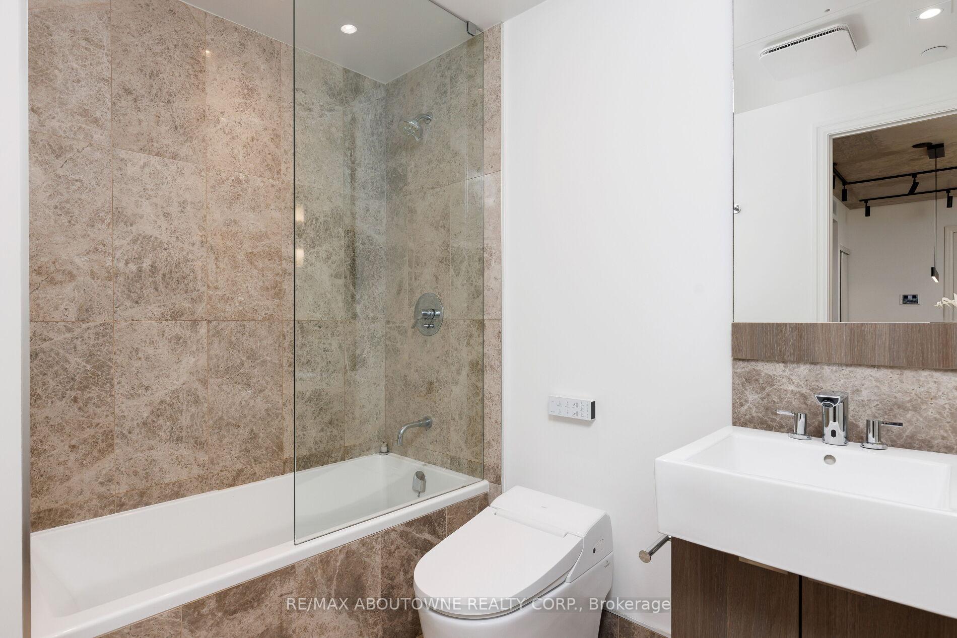 Photo 26 of Unit 2301, 88 Blue Jays Way, Toronto, Waterfront Communities — HOMEH